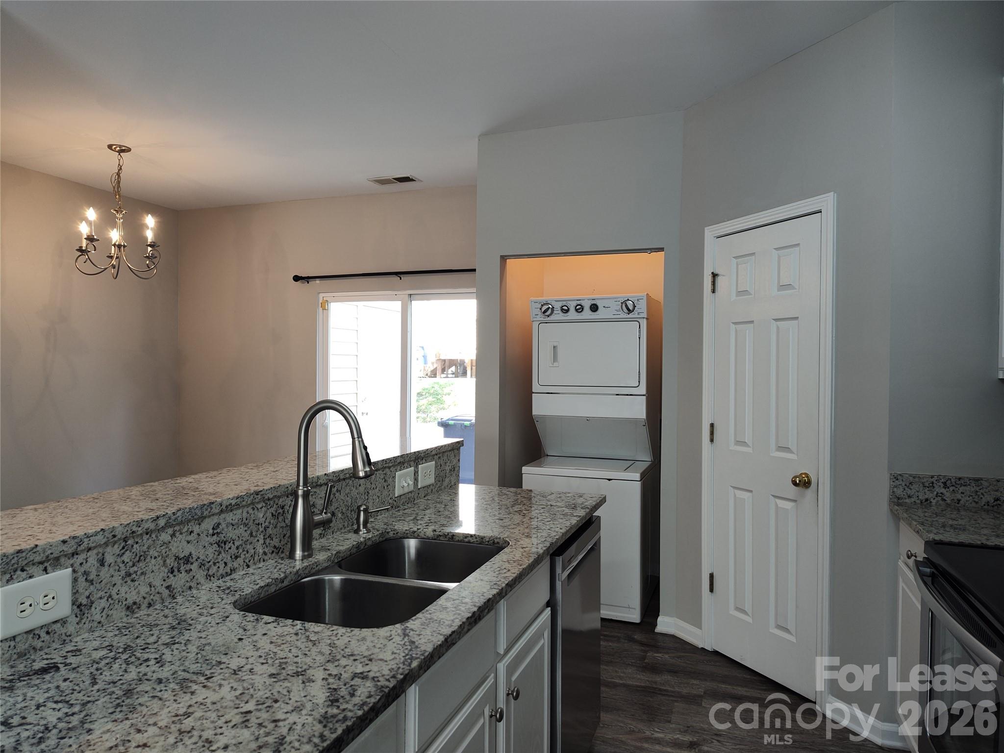 8745 Wandering Creek Way Property Photo 8