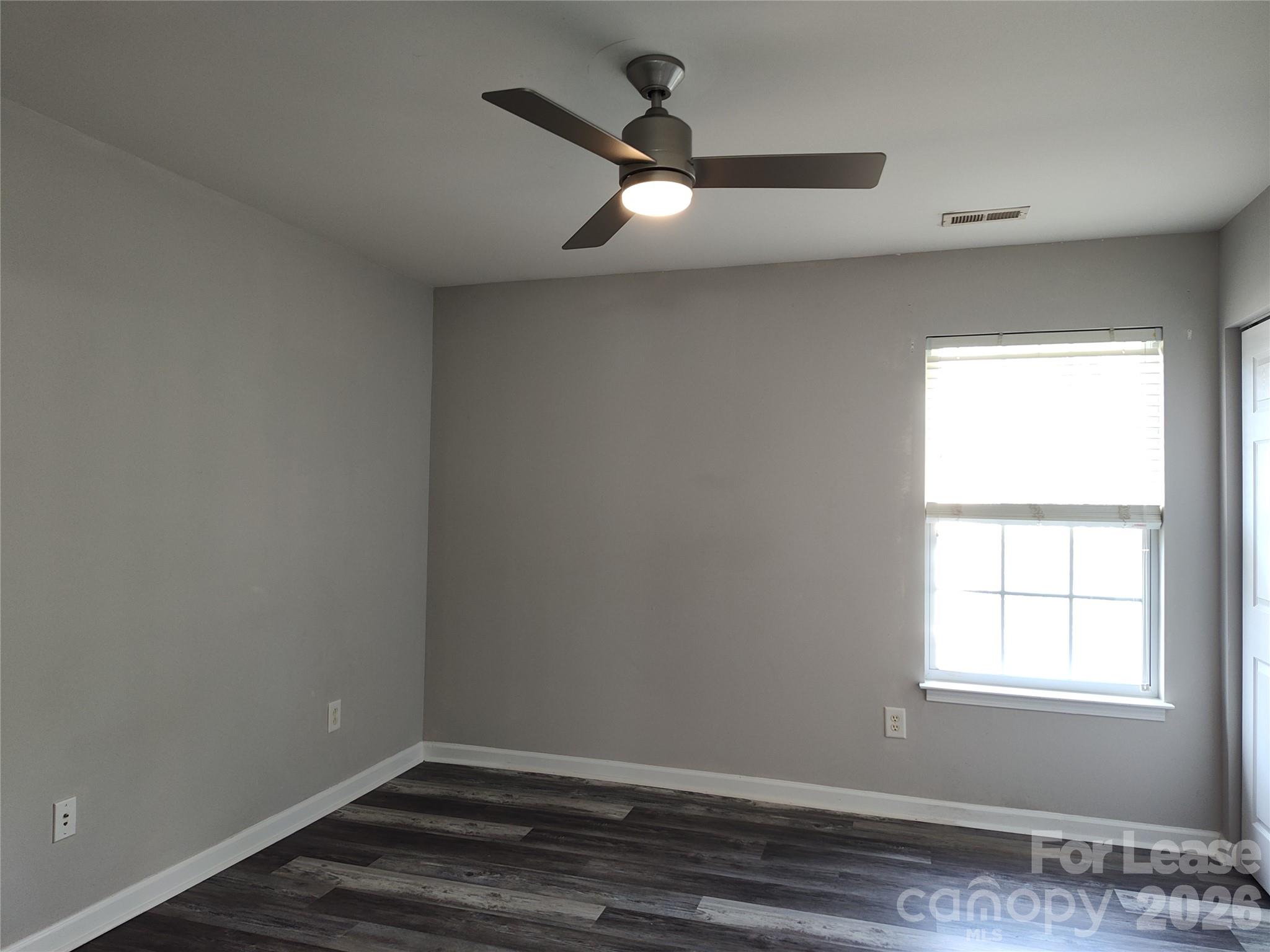 8745 Wandering Creek Way Property Photo 16