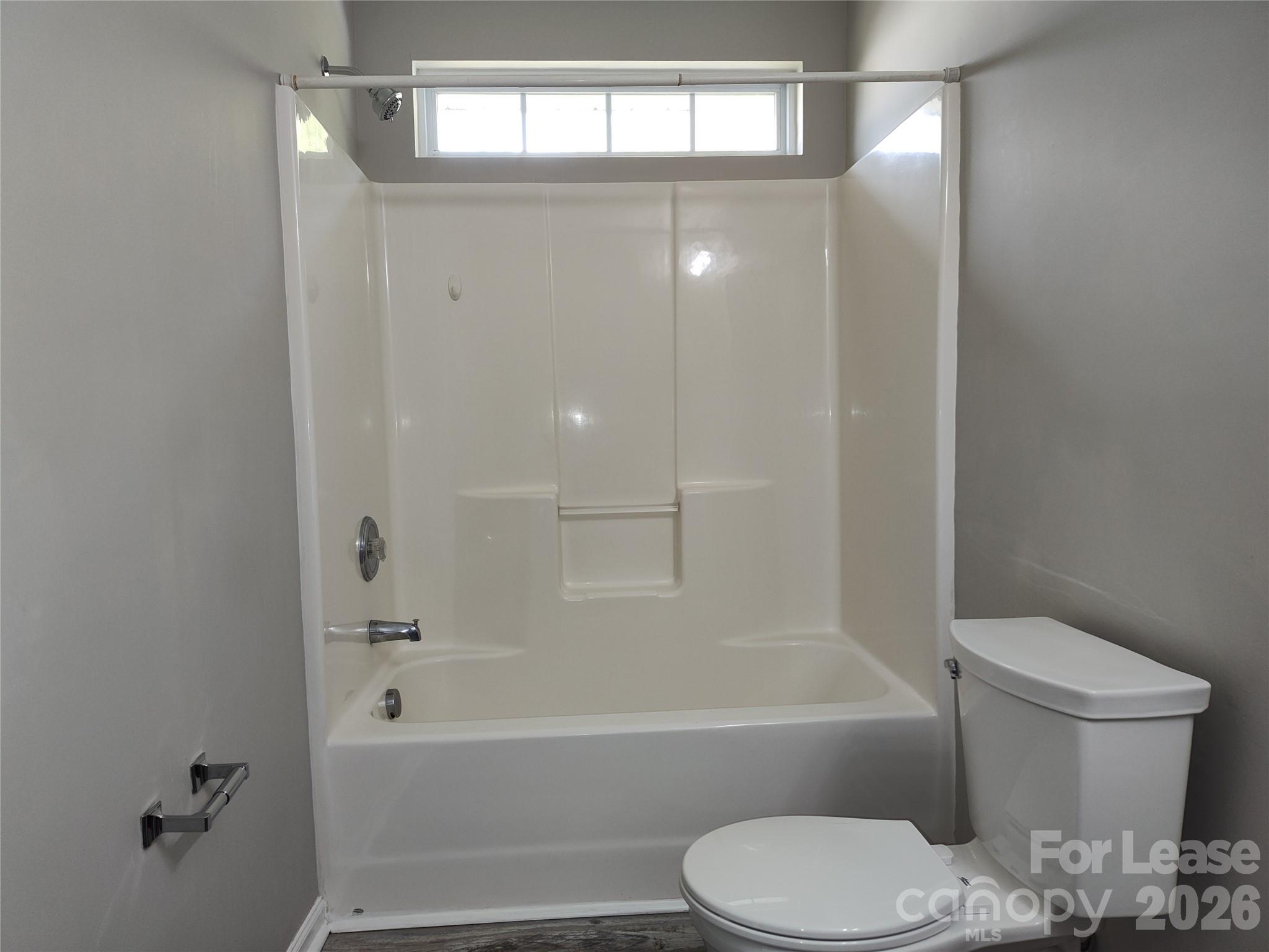 8745 Wandering Creek Way Property Photo 18