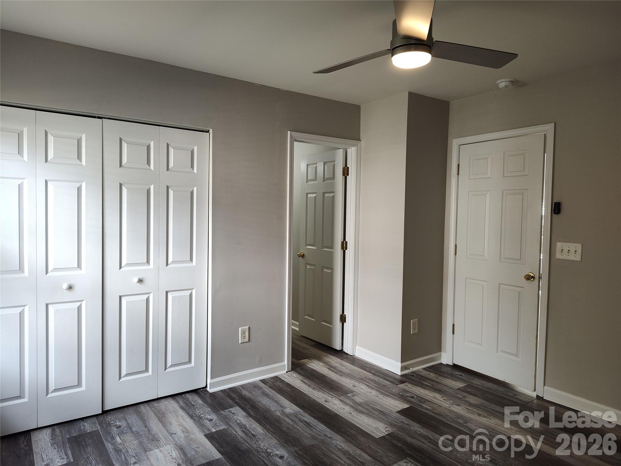 8745 Wandering Creek Way Property Photo 23