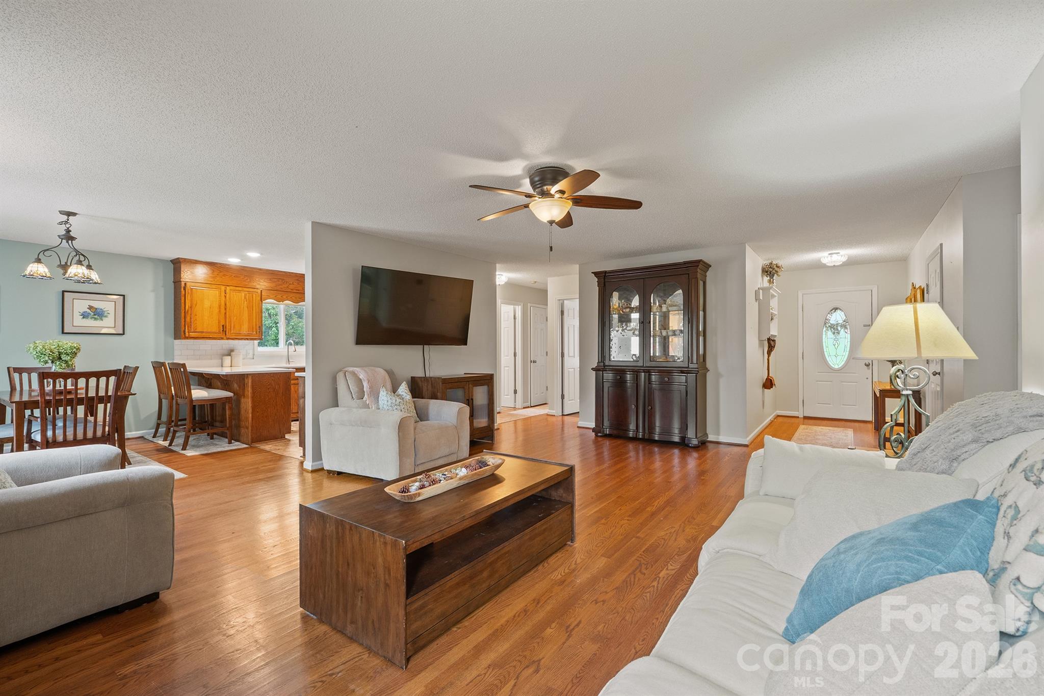 107 Powe Street Property Photo 17