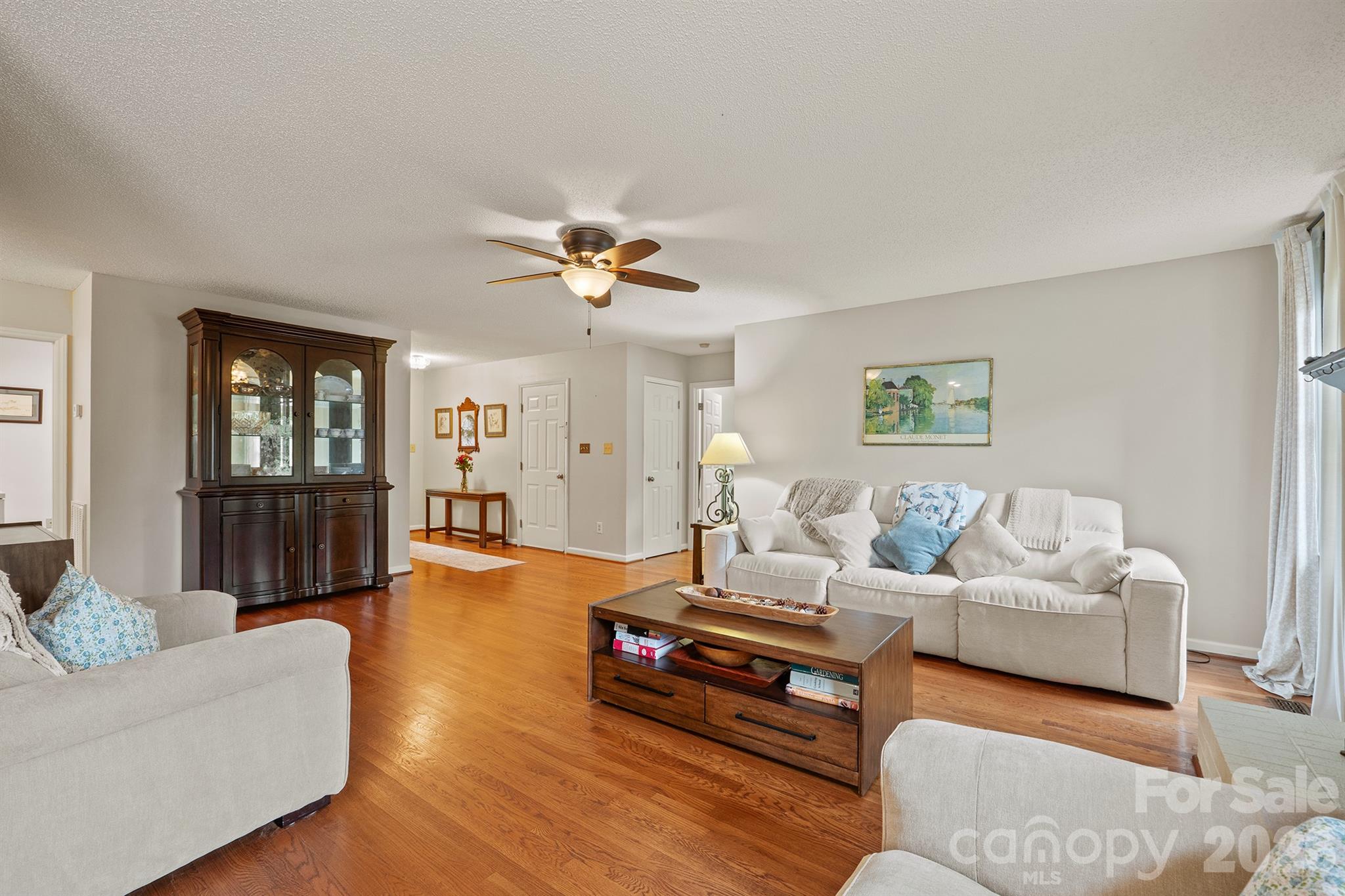 107 Powe Street Property Photo 18