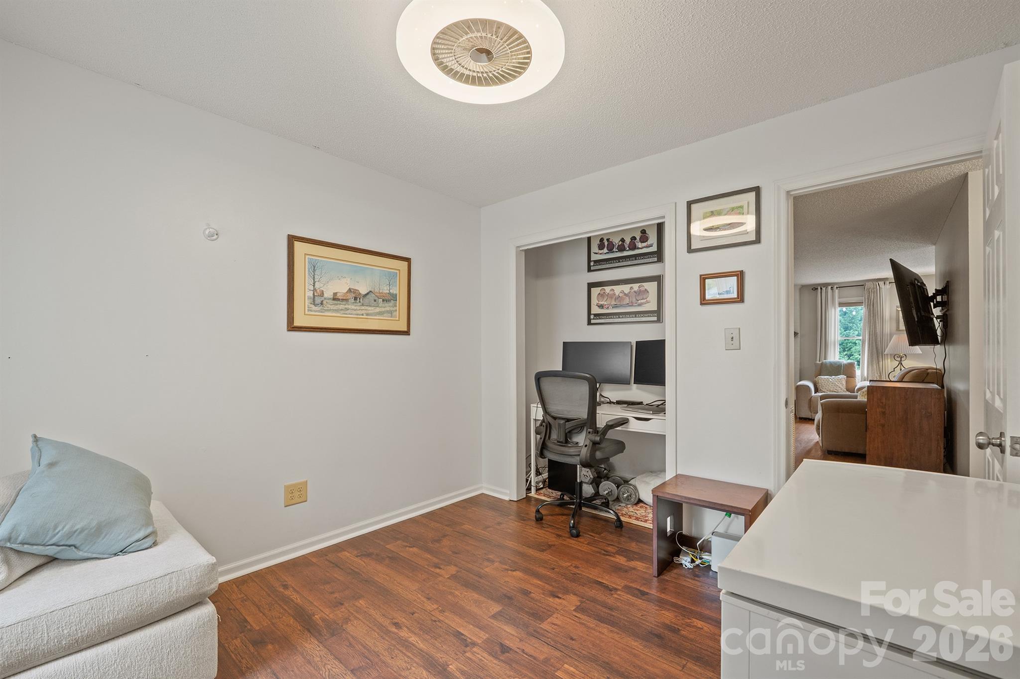 107 Powe Street Property Photo 31