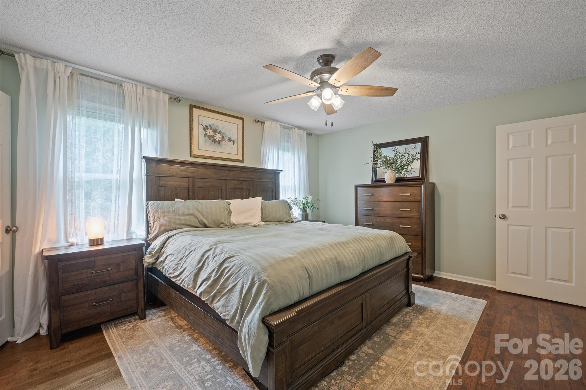 107 Powe Street Property Photo 34