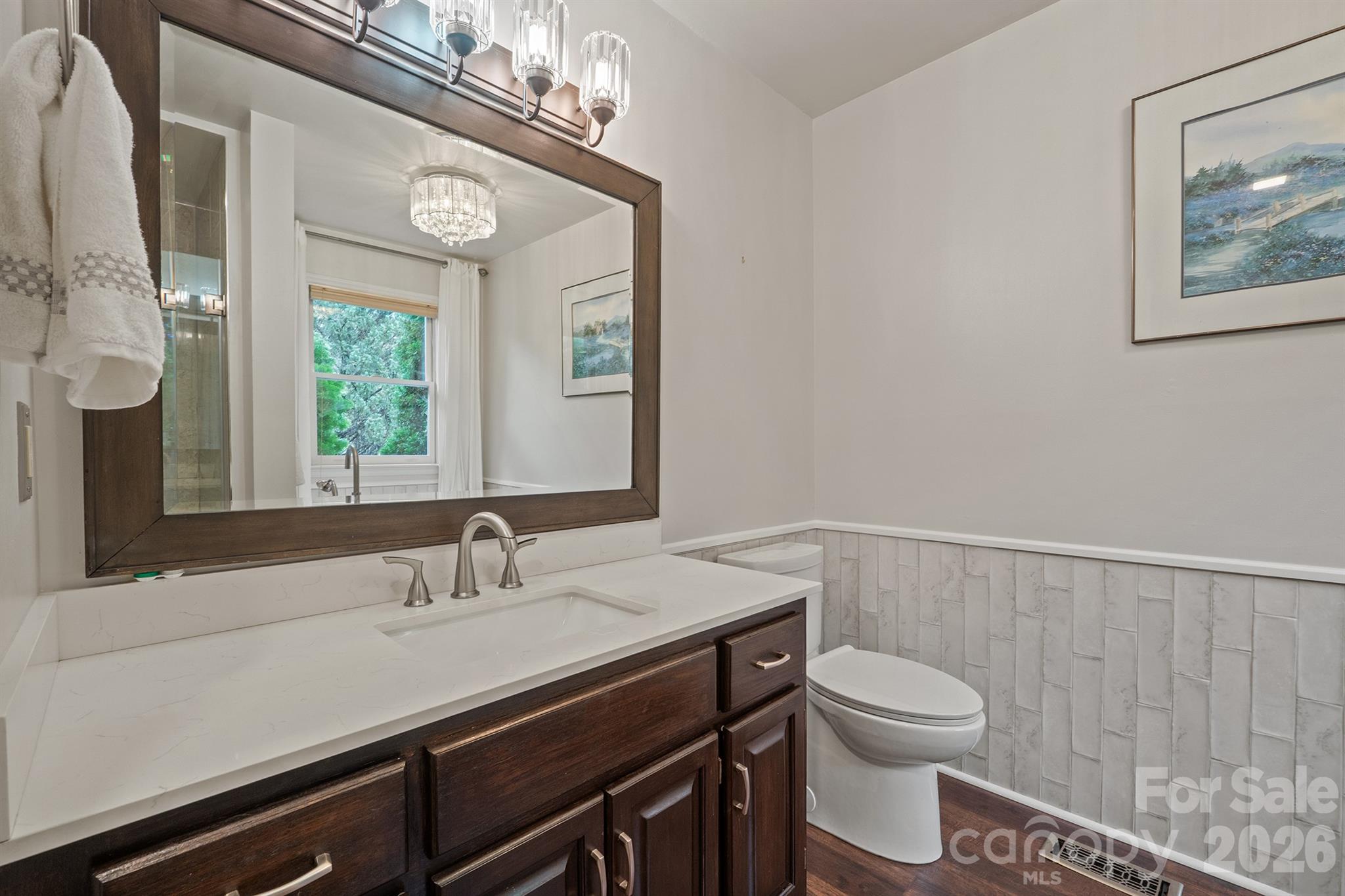 107 Powe Street Property Photo 37