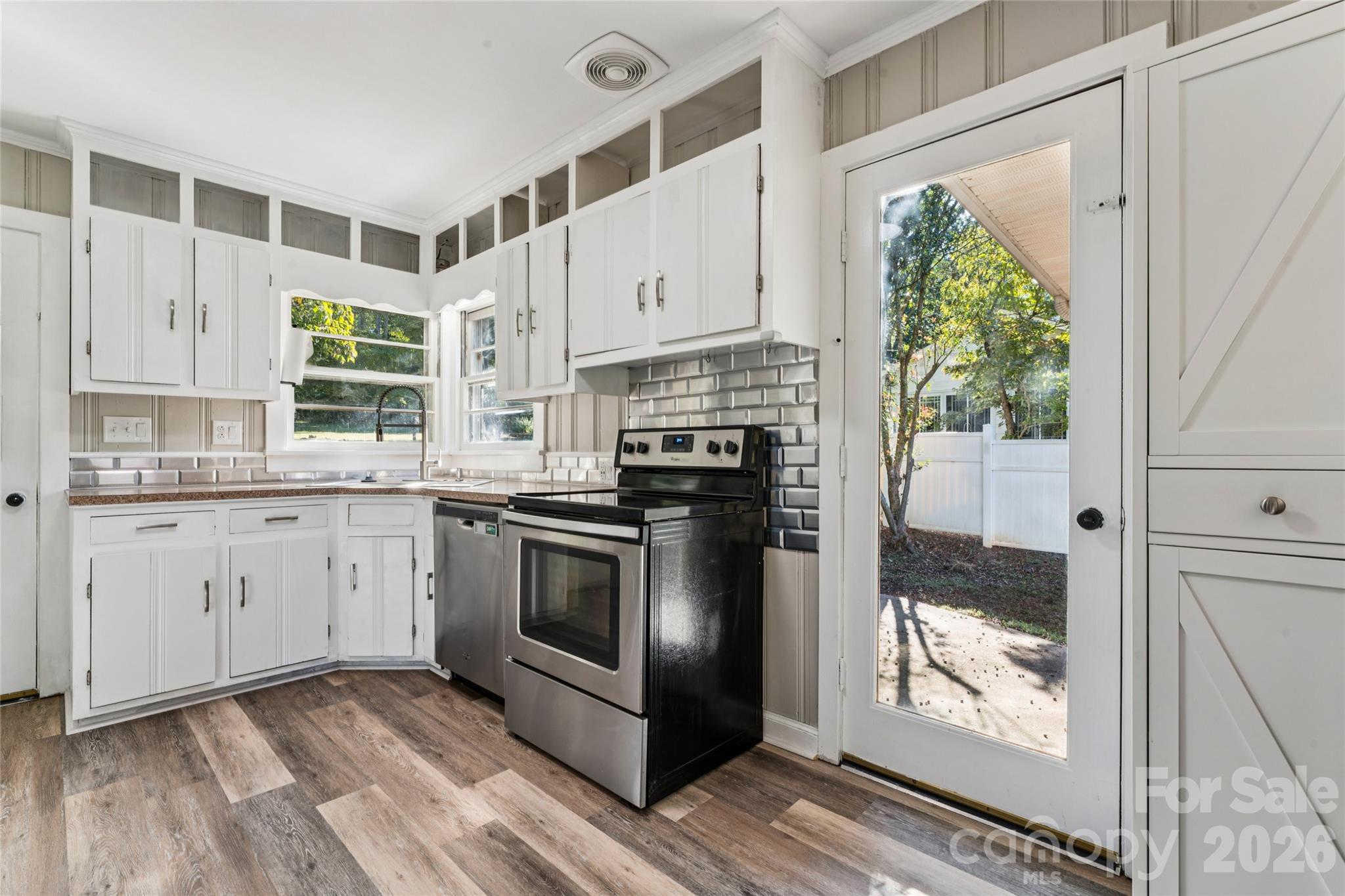 37 Elm Street Property Photo 12