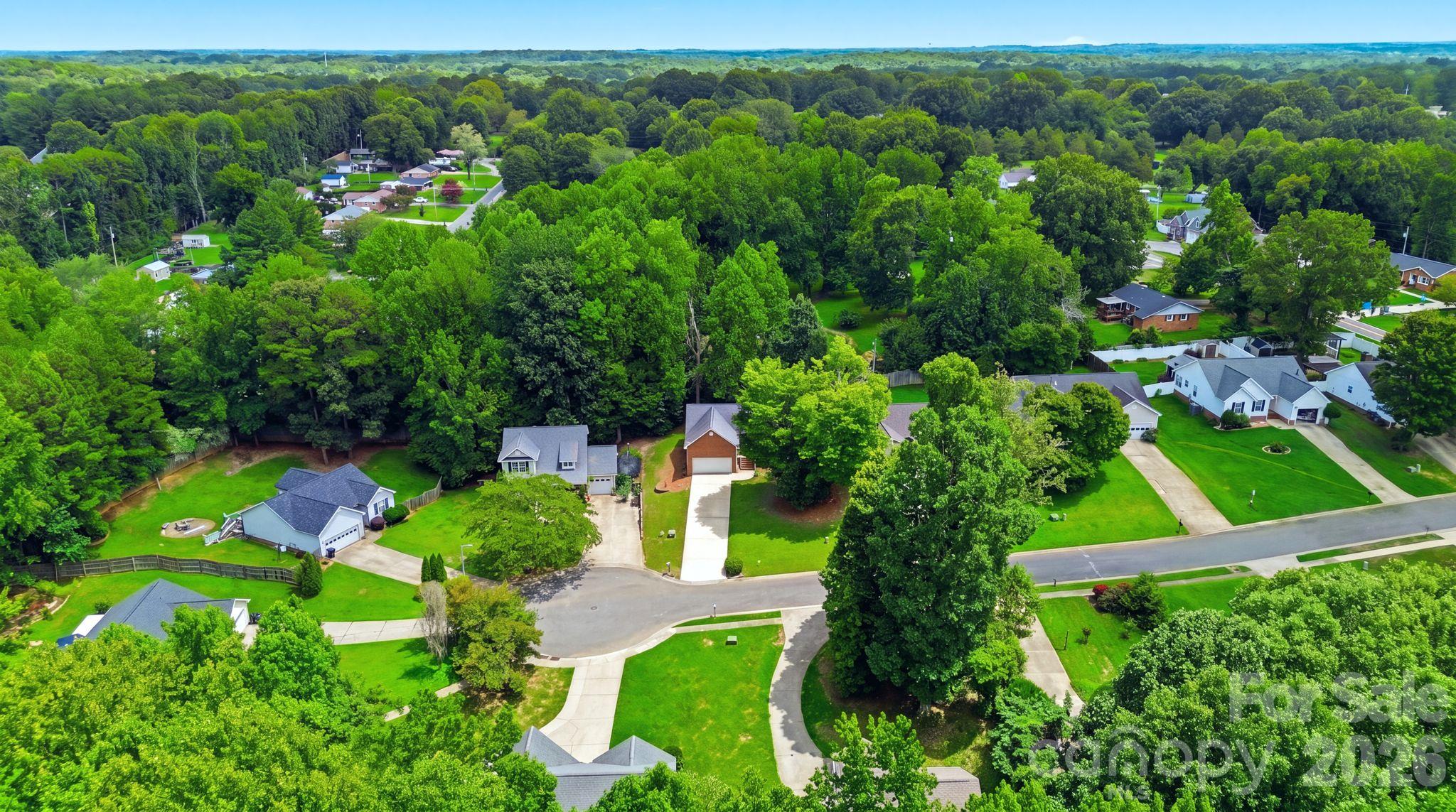 1008 Raywood Court Property Photo 48