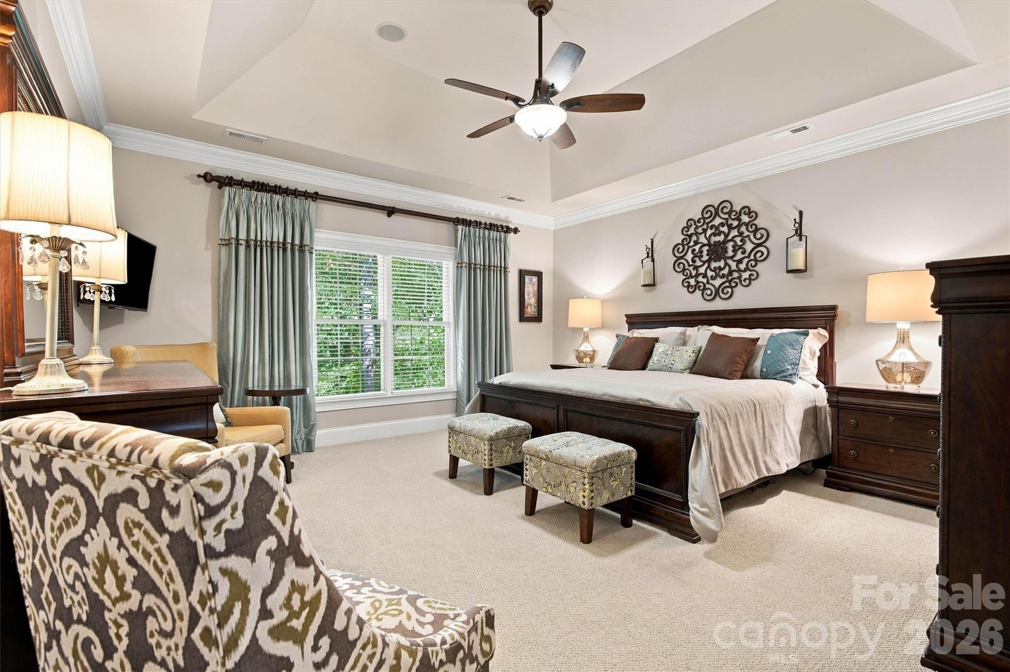 7365 Thornblade Court Property Photo 11