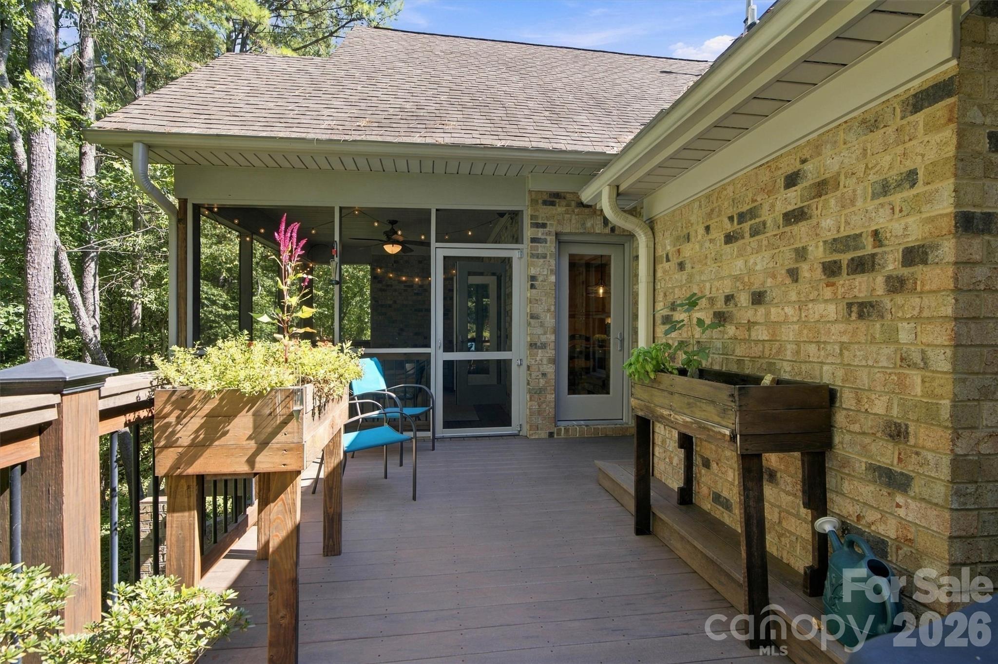 7365 Thornblade Court Property Photo 30
