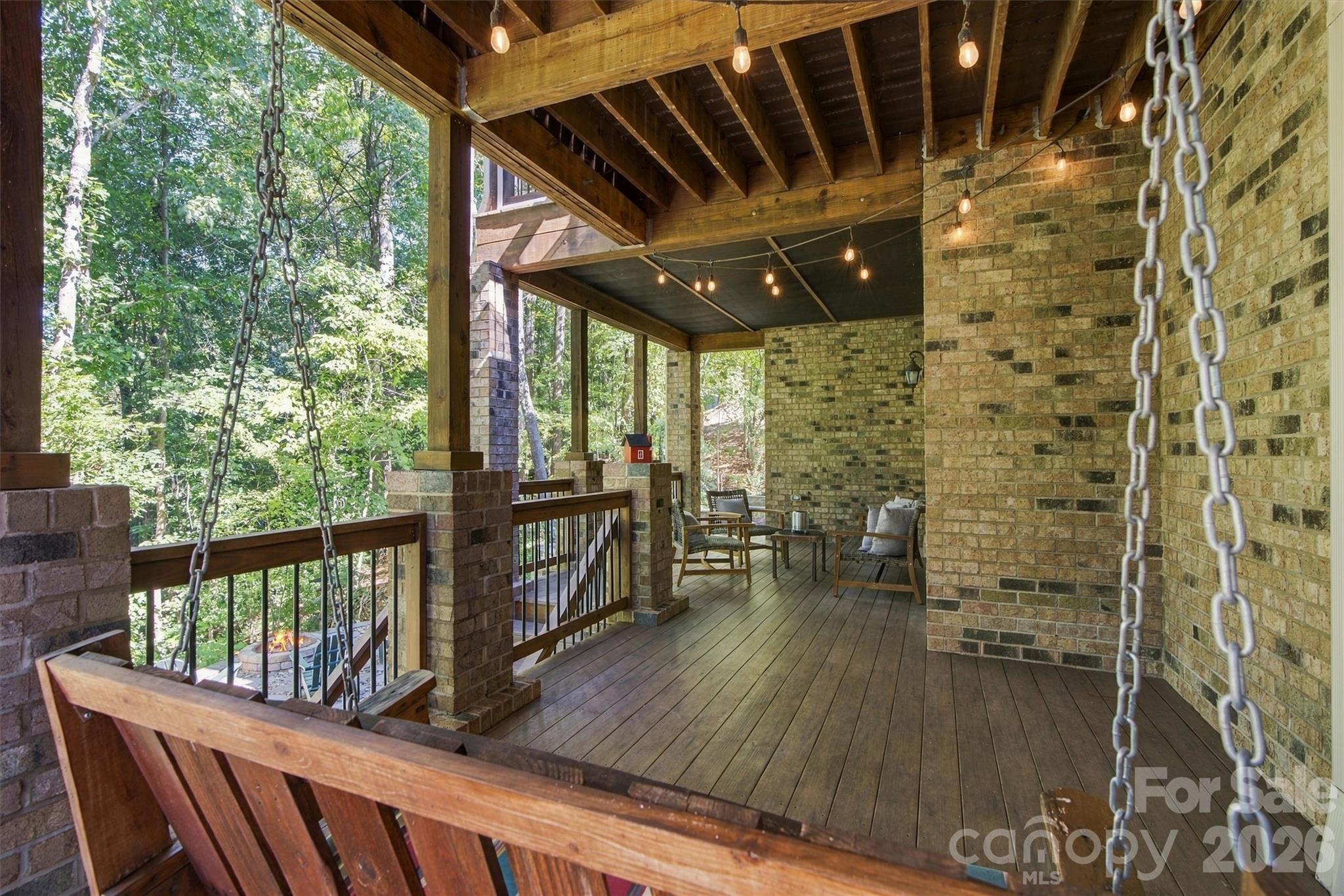 7365 Thornblade Court Property Photo 32