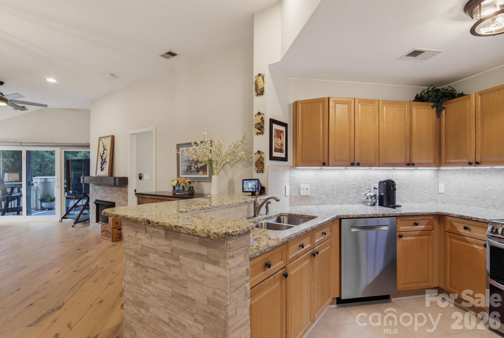 7838 Village Harbor Drive Property Photo 15