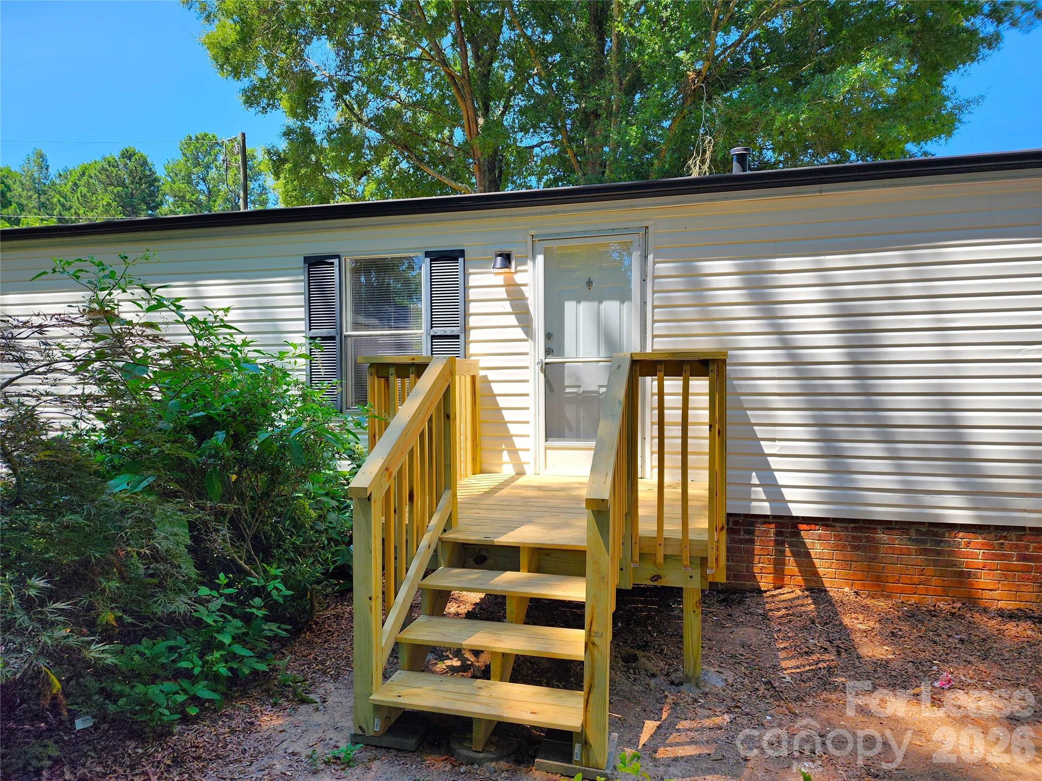 1134 Emanuel Street Property Photo 3