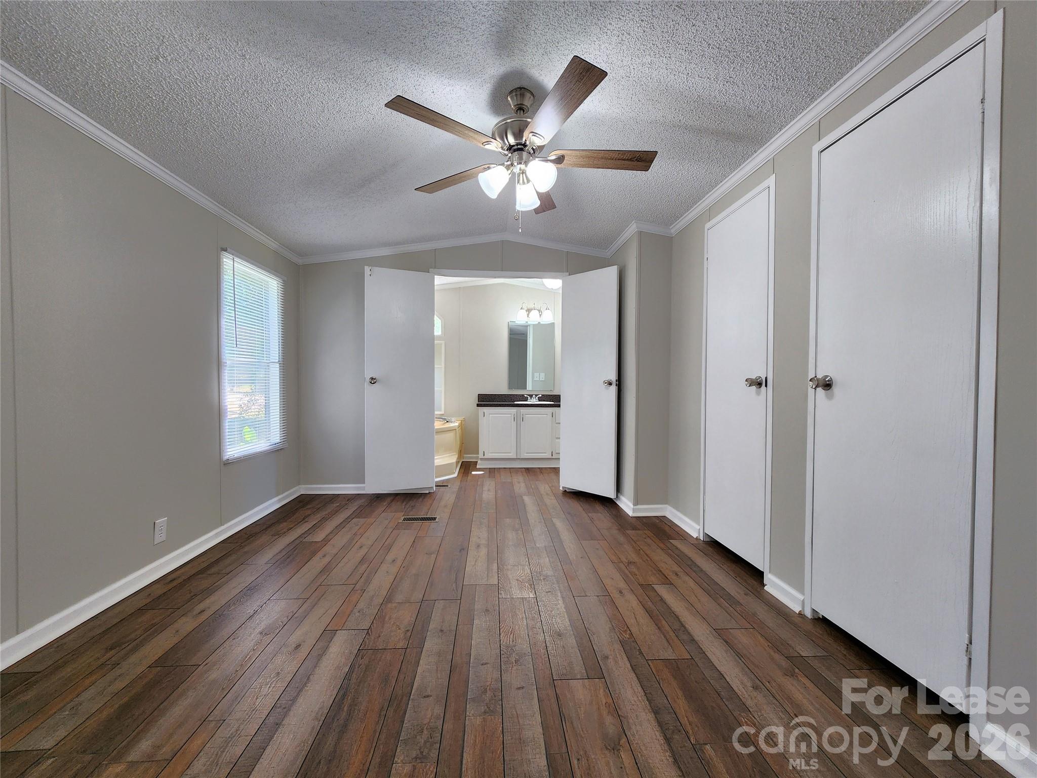 1134 Emanuel Street Property Photo 11