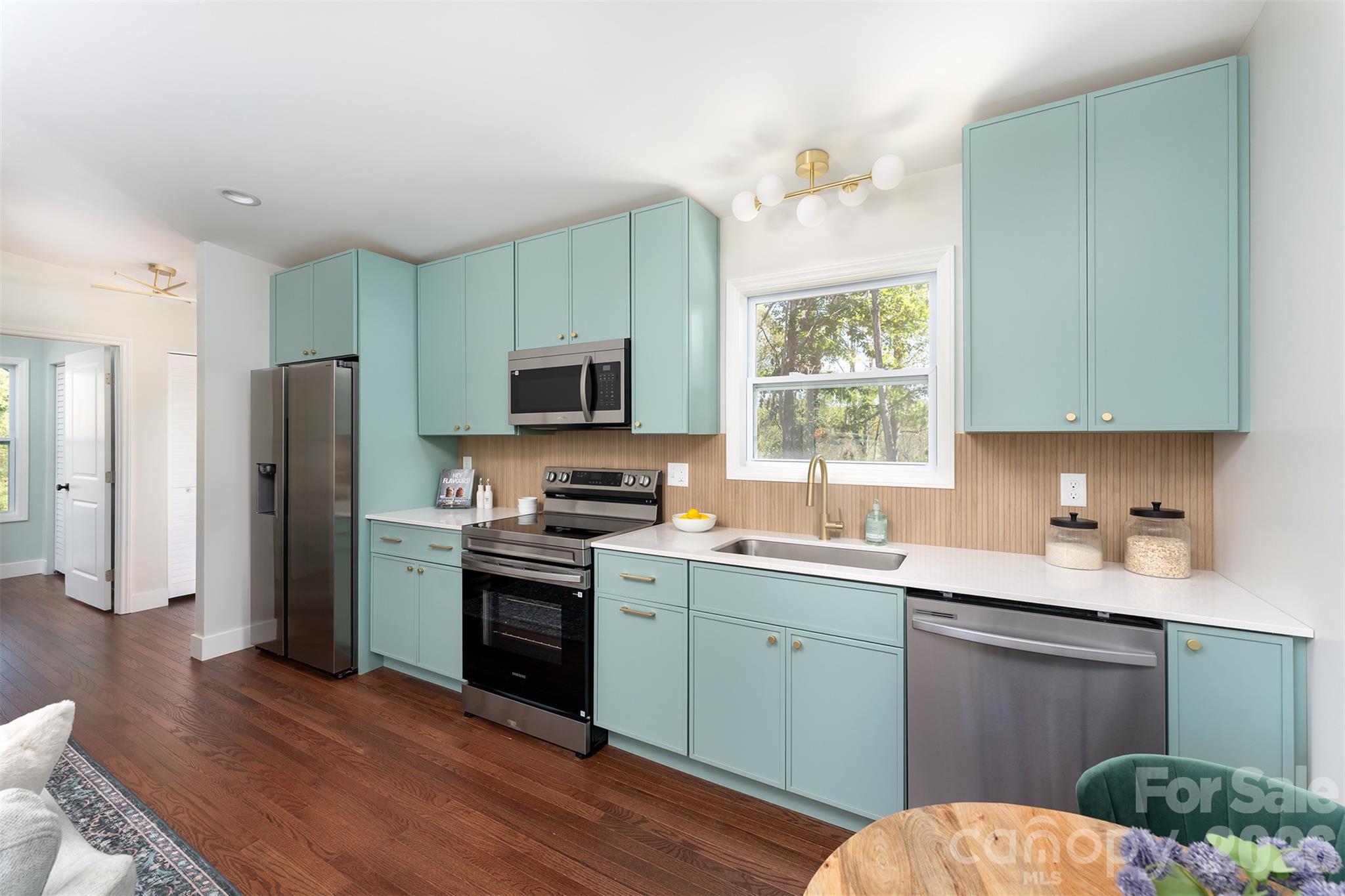 22 Crestfield Avenue Property Photo 7