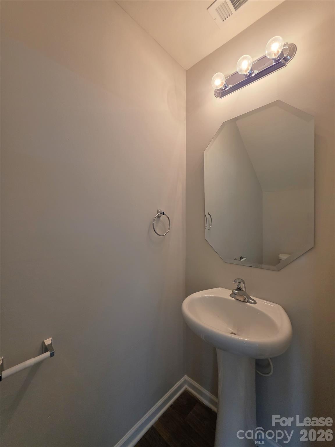 4265 Long Arrow Drive Property Photo 8