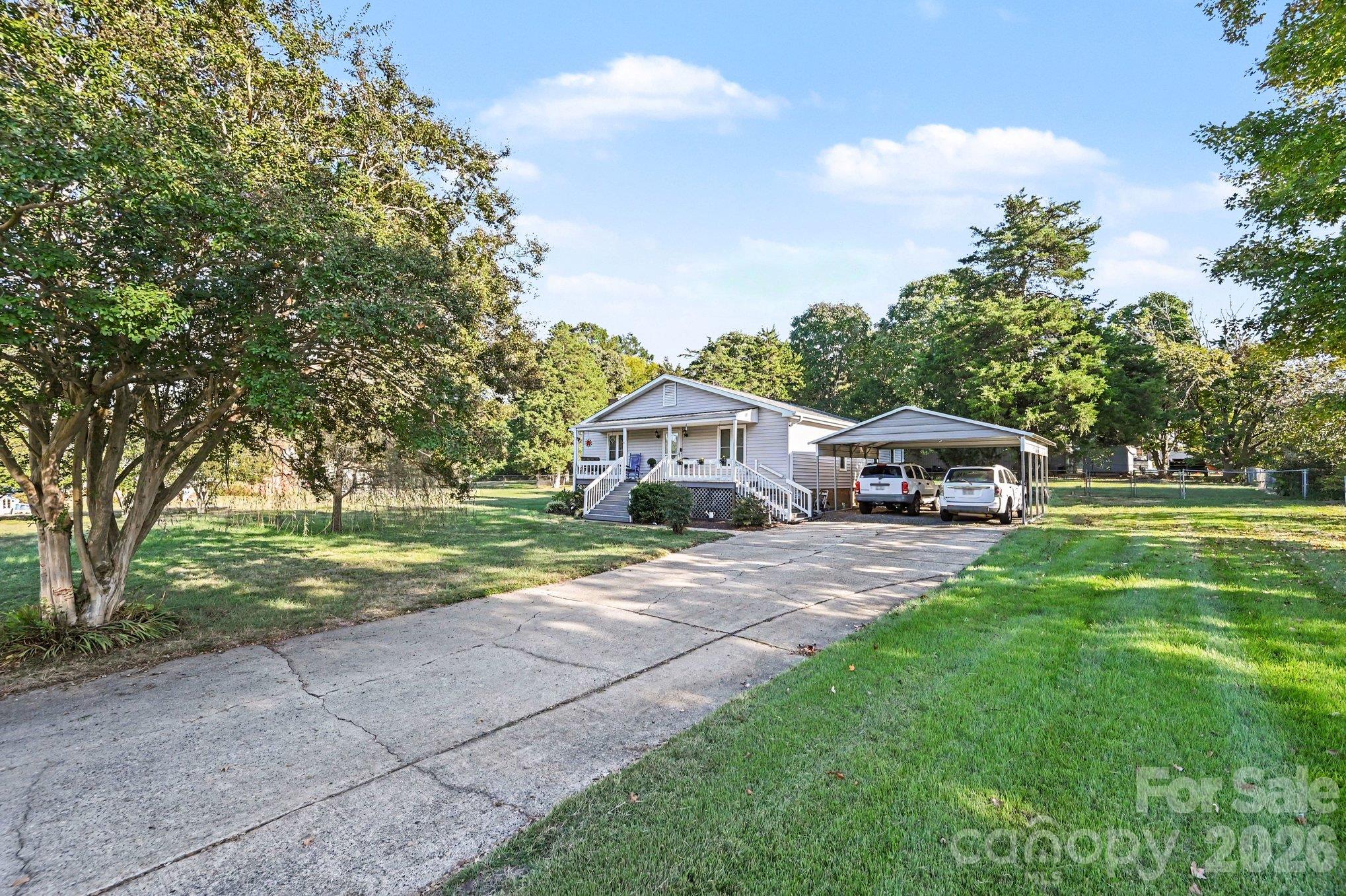 2637 Old Plantation Drive Property Photo 3