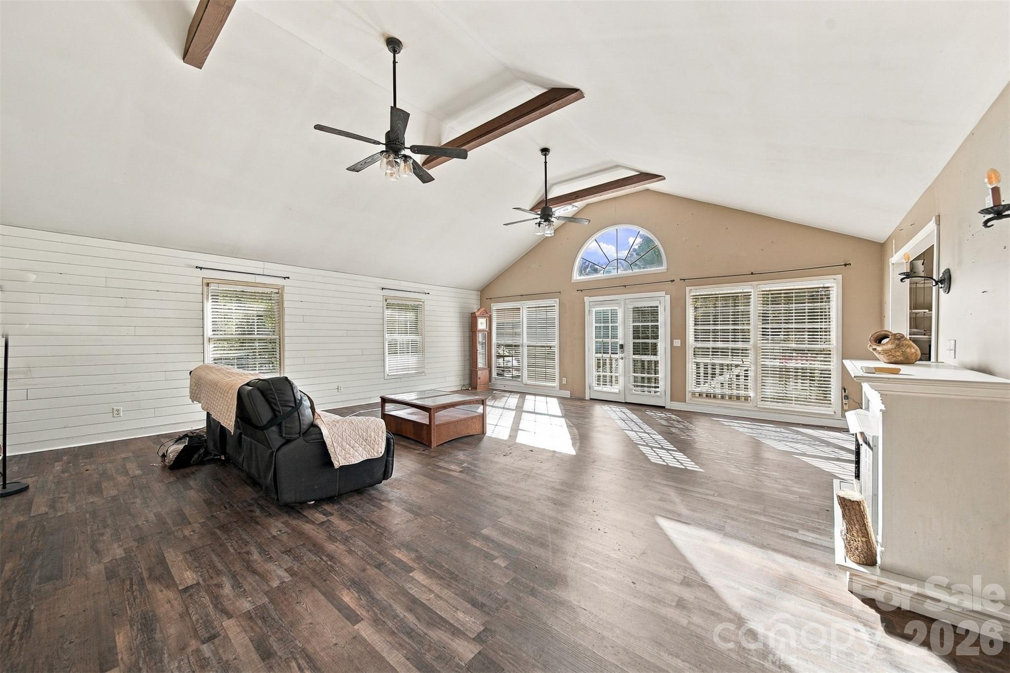 183 Falls Avenue Property Photo 10