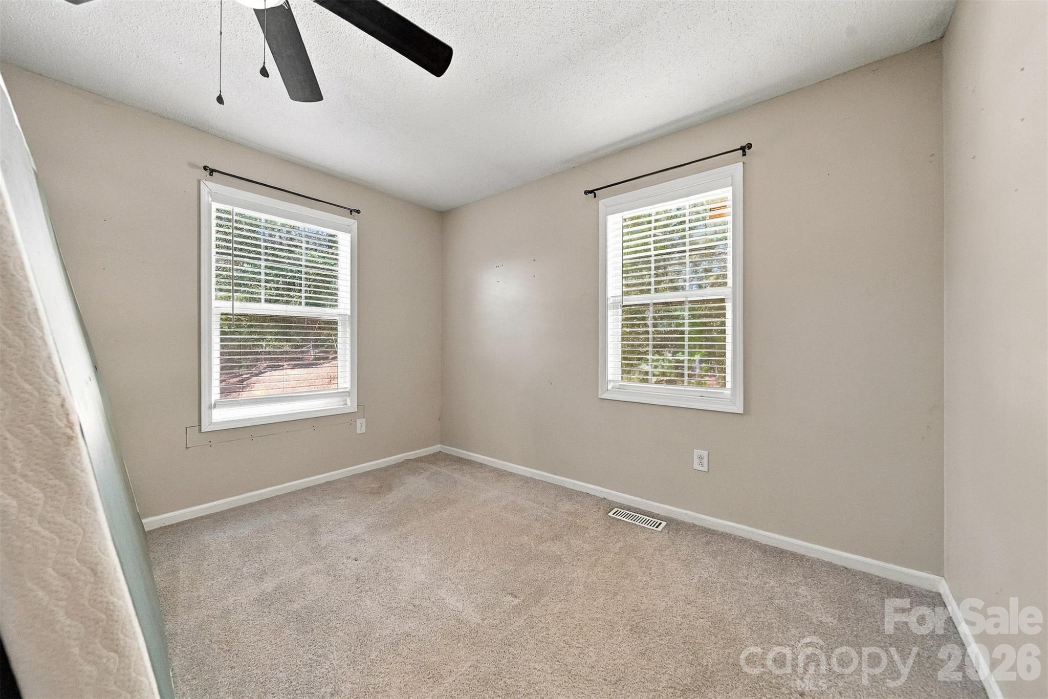 183 Falls Avenue Property Photo 12