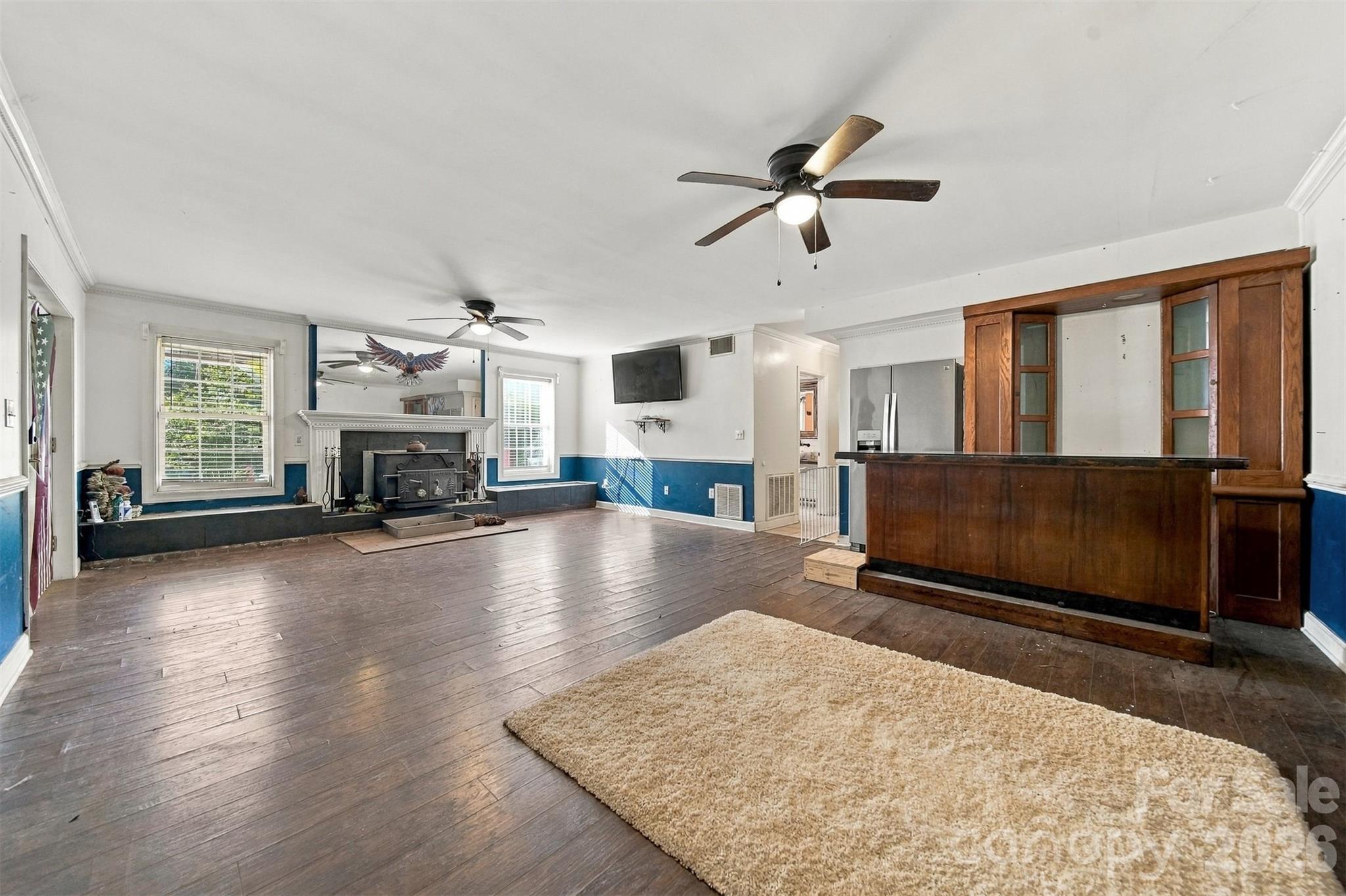 183 Falls Avenue Property Photo 17
