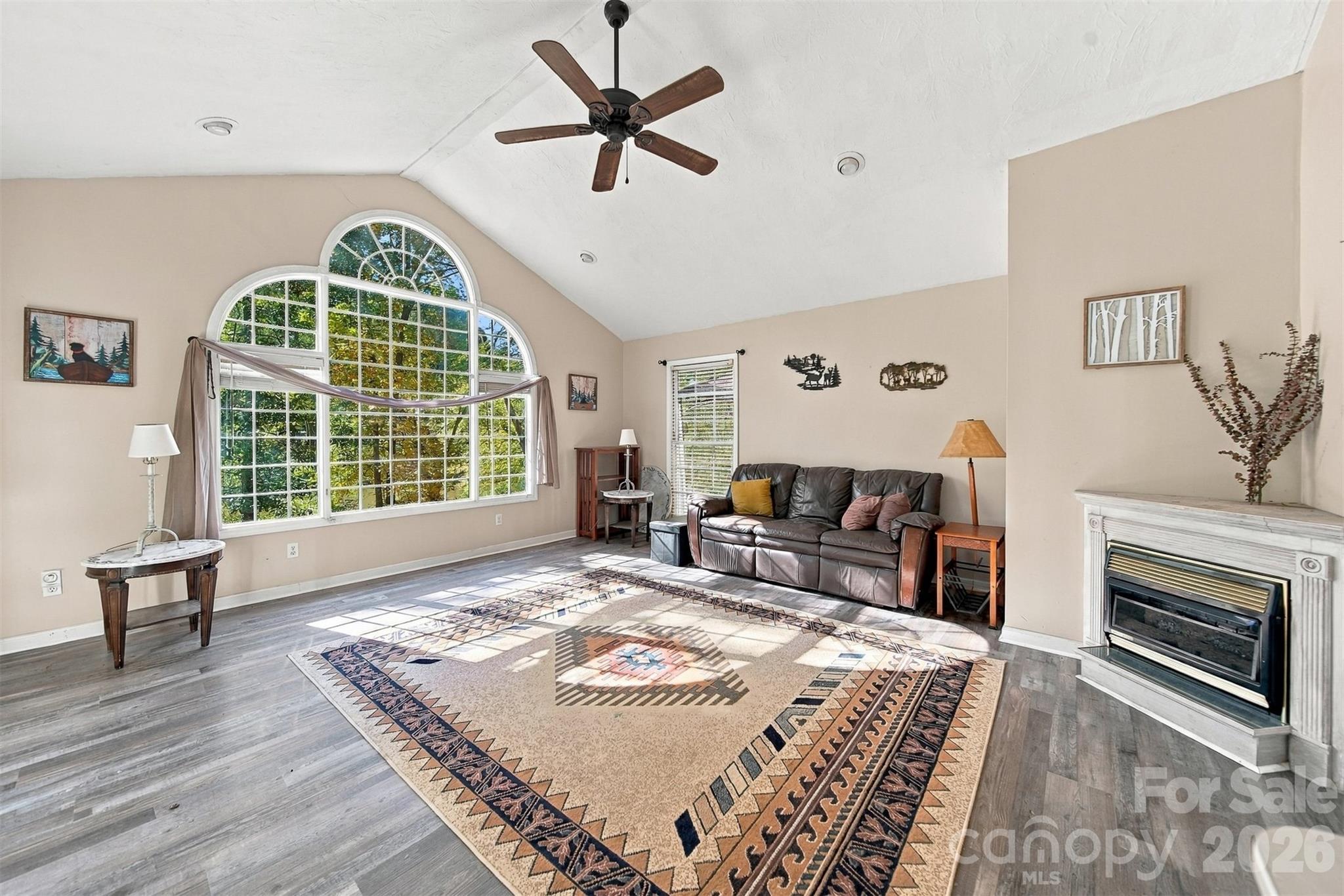 183 Falls Avenue Property Photo 20