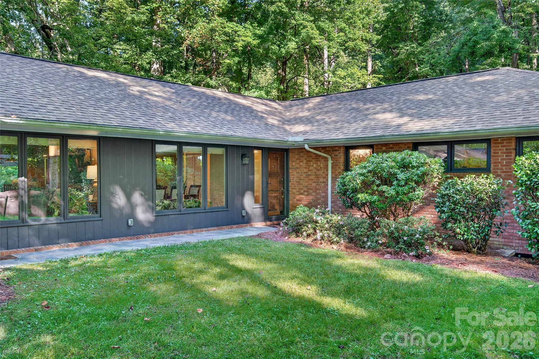 459 Forest Heights Drive Property Photo 3