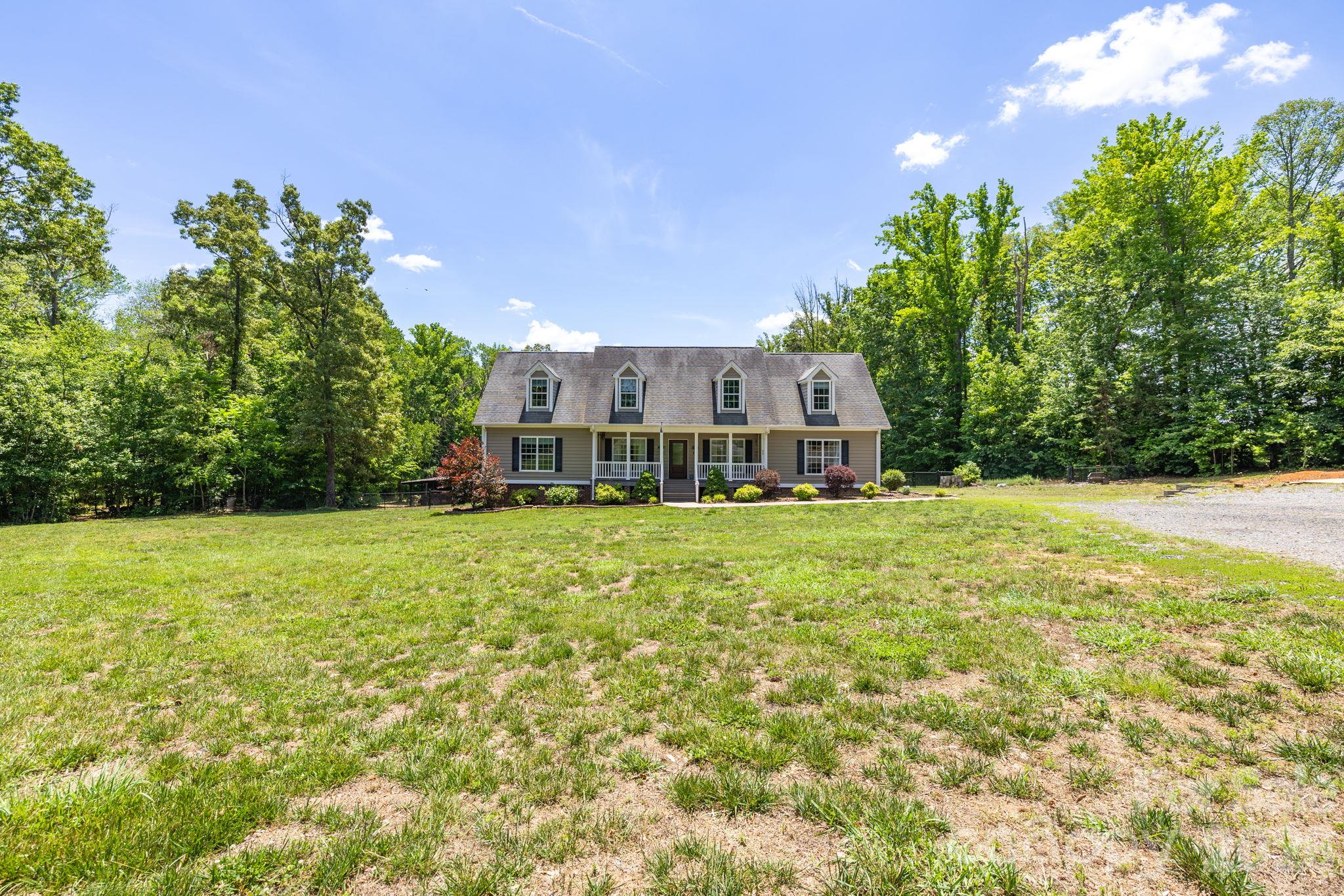 1616 Iron Works Road Property Photo 2