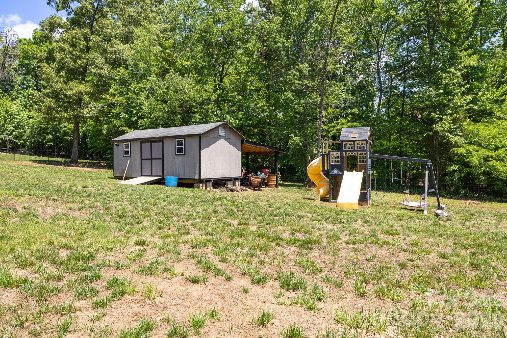 1616 Iron Works Road Property Photo 37