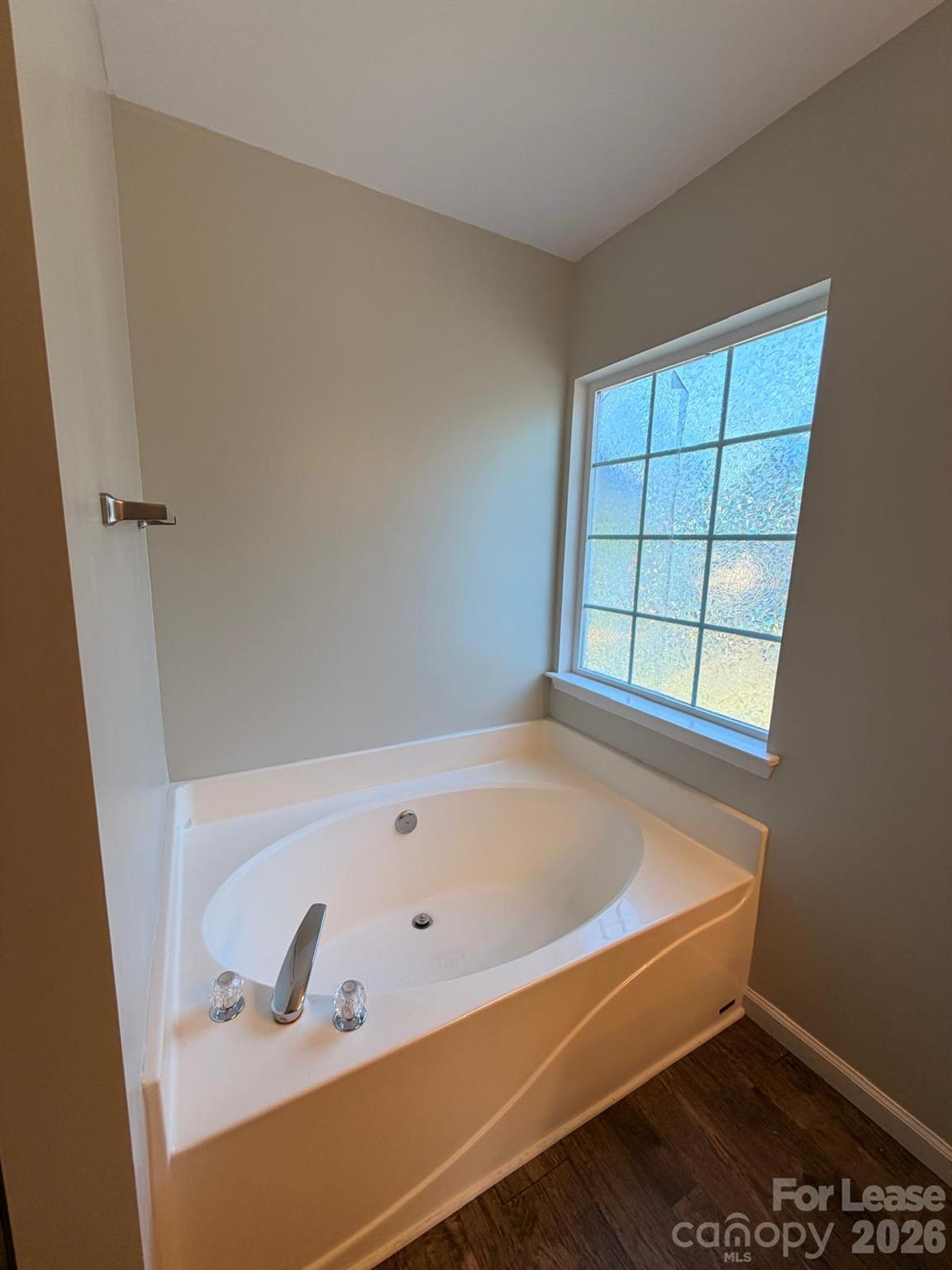 1842 Moss Creek Drive Property Photo 16