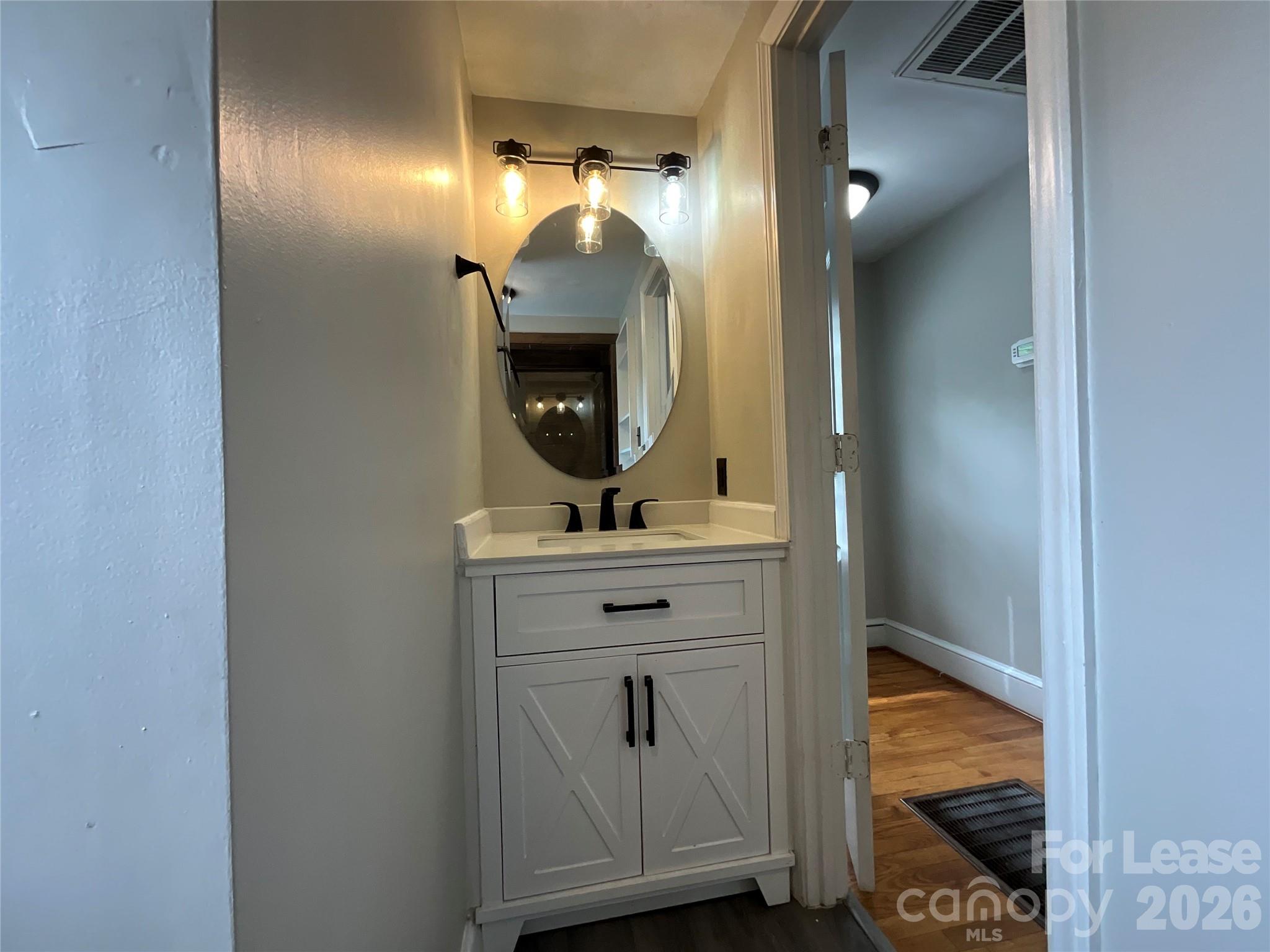 3905 Freedom Drive Property Photo 9