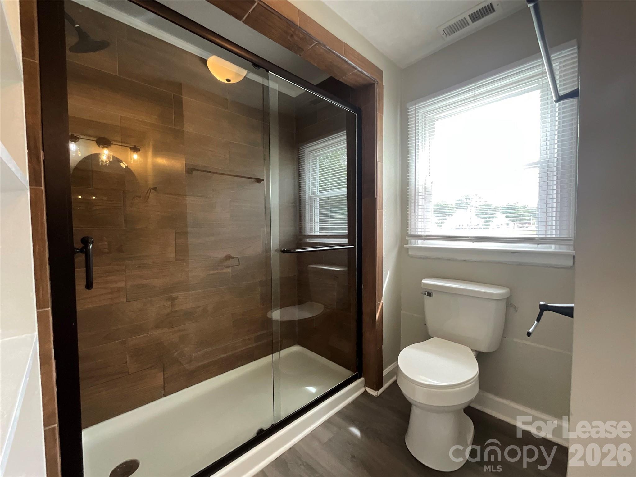 3905 Freedom Drive Property Photo 10