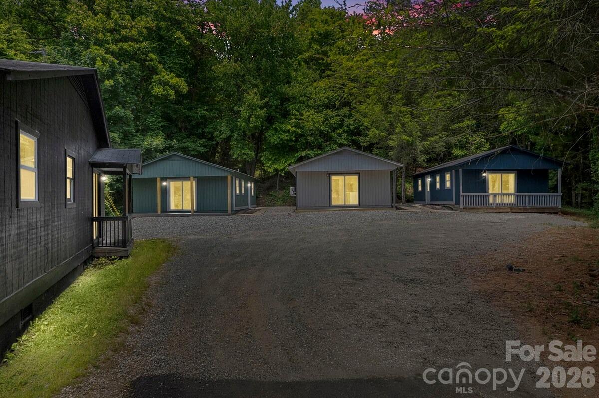 28 Collins Mountain Drive Property Photo 16