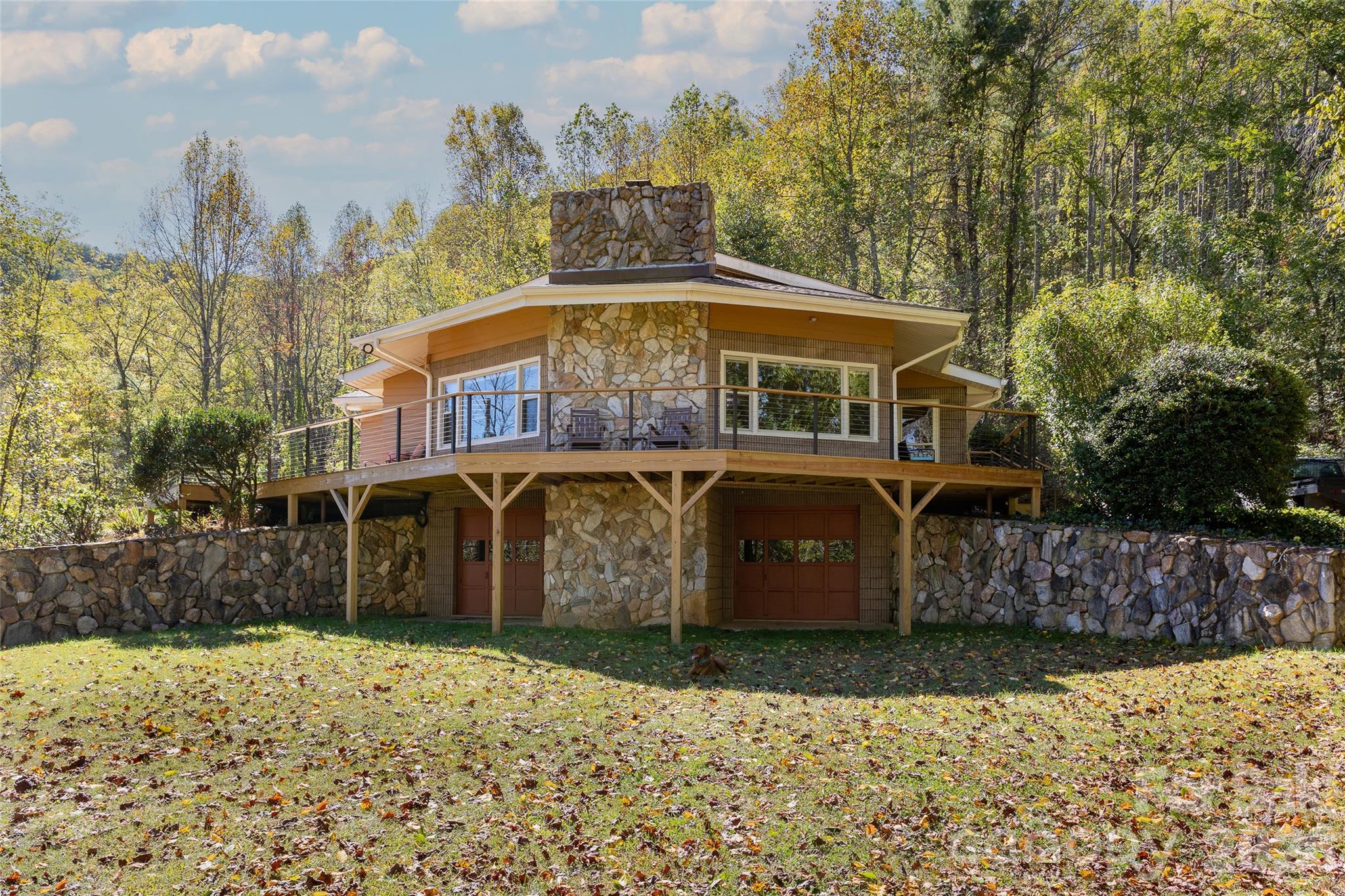 321 Eagles Nest Road Property Photo 1