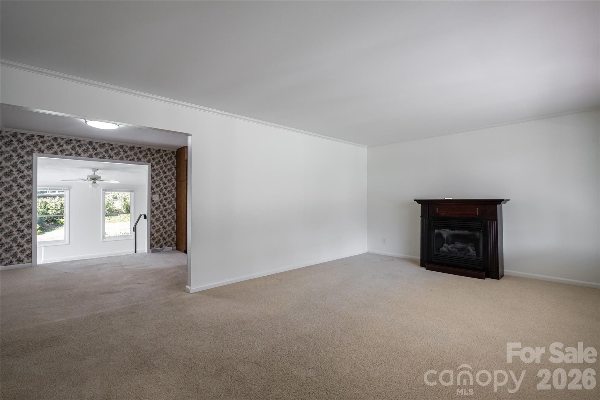 23 Wagon Road Property Photo 3