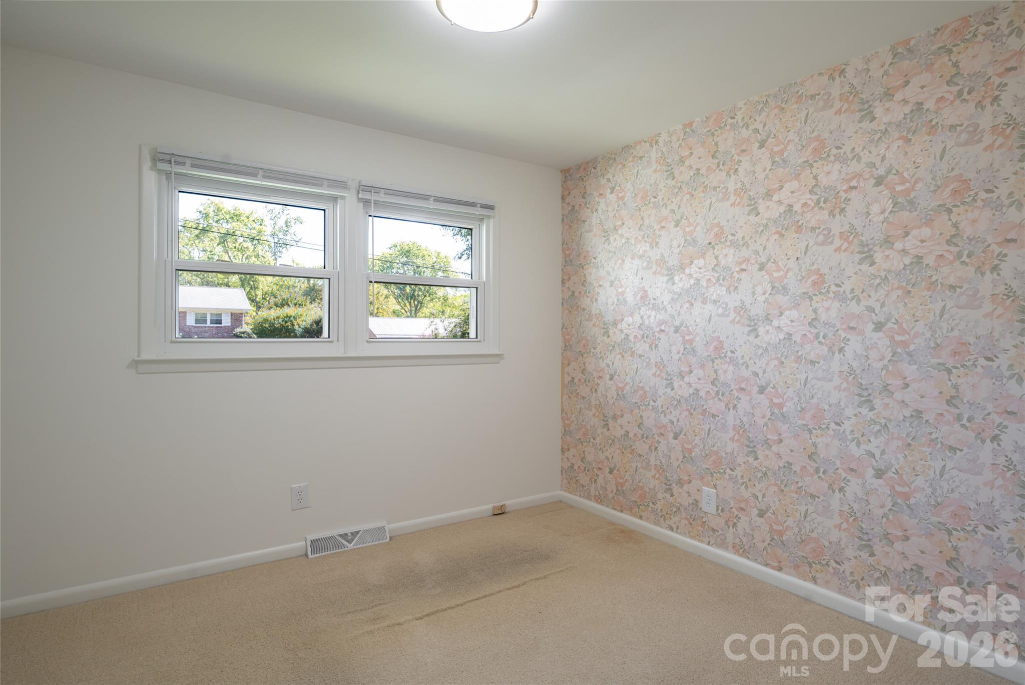 23 Wagon Road Property Photo 24