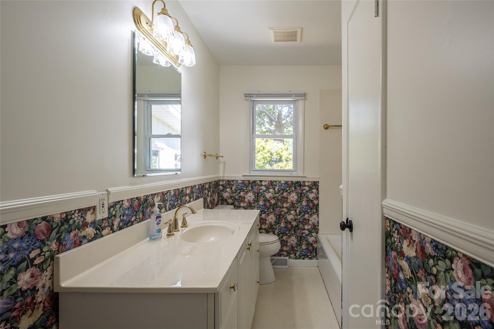 23 Wagon Road Property Photo 25