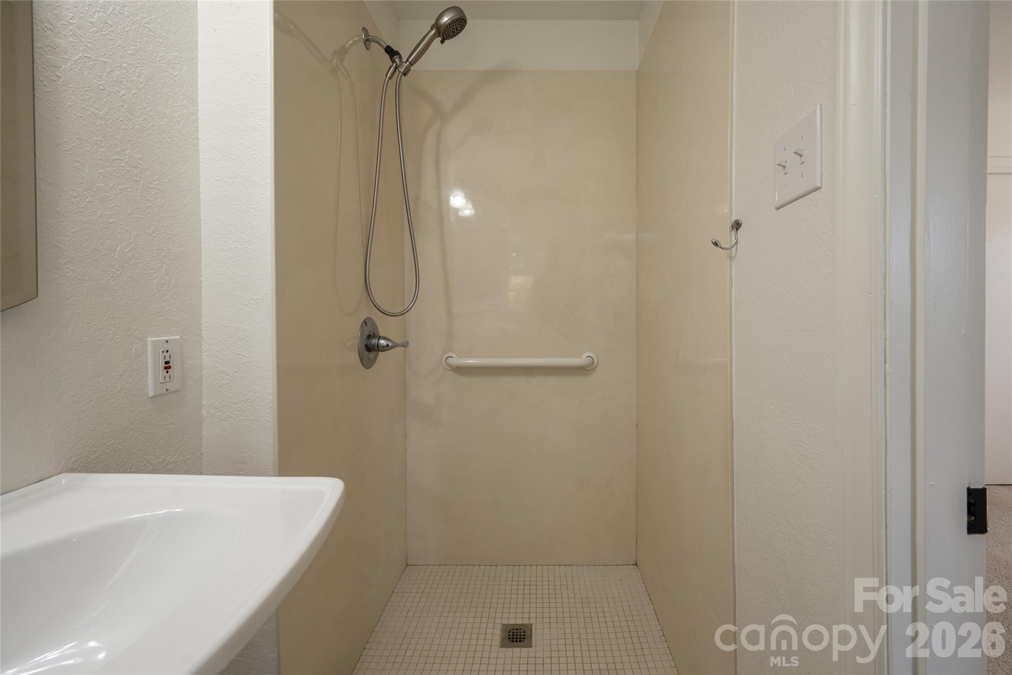 23 Wagon Road Property Photo 32