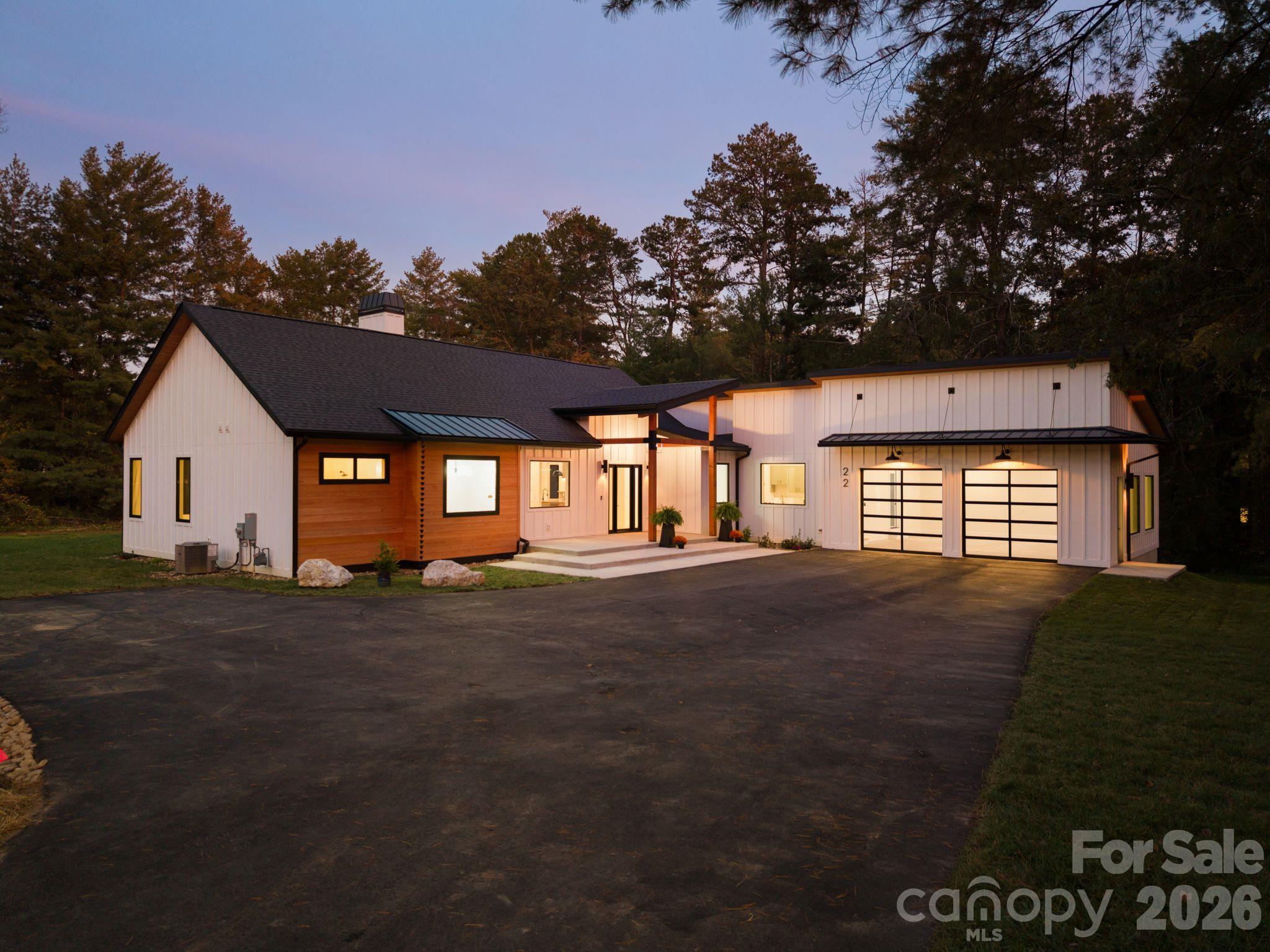 22 Willowbrook Road Property Photo 1