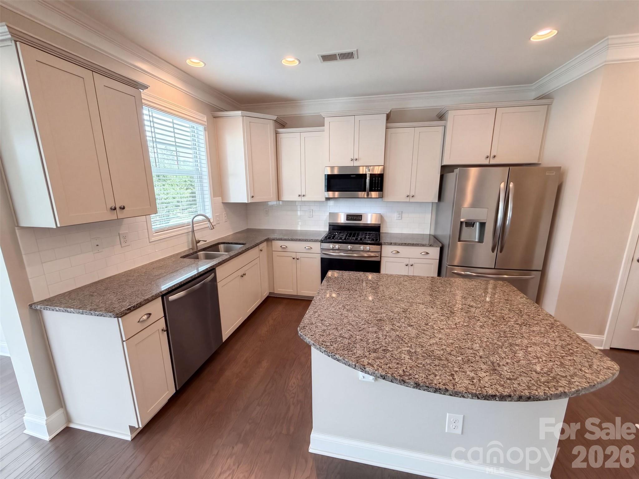 8014 Alford Road Property Photo 8