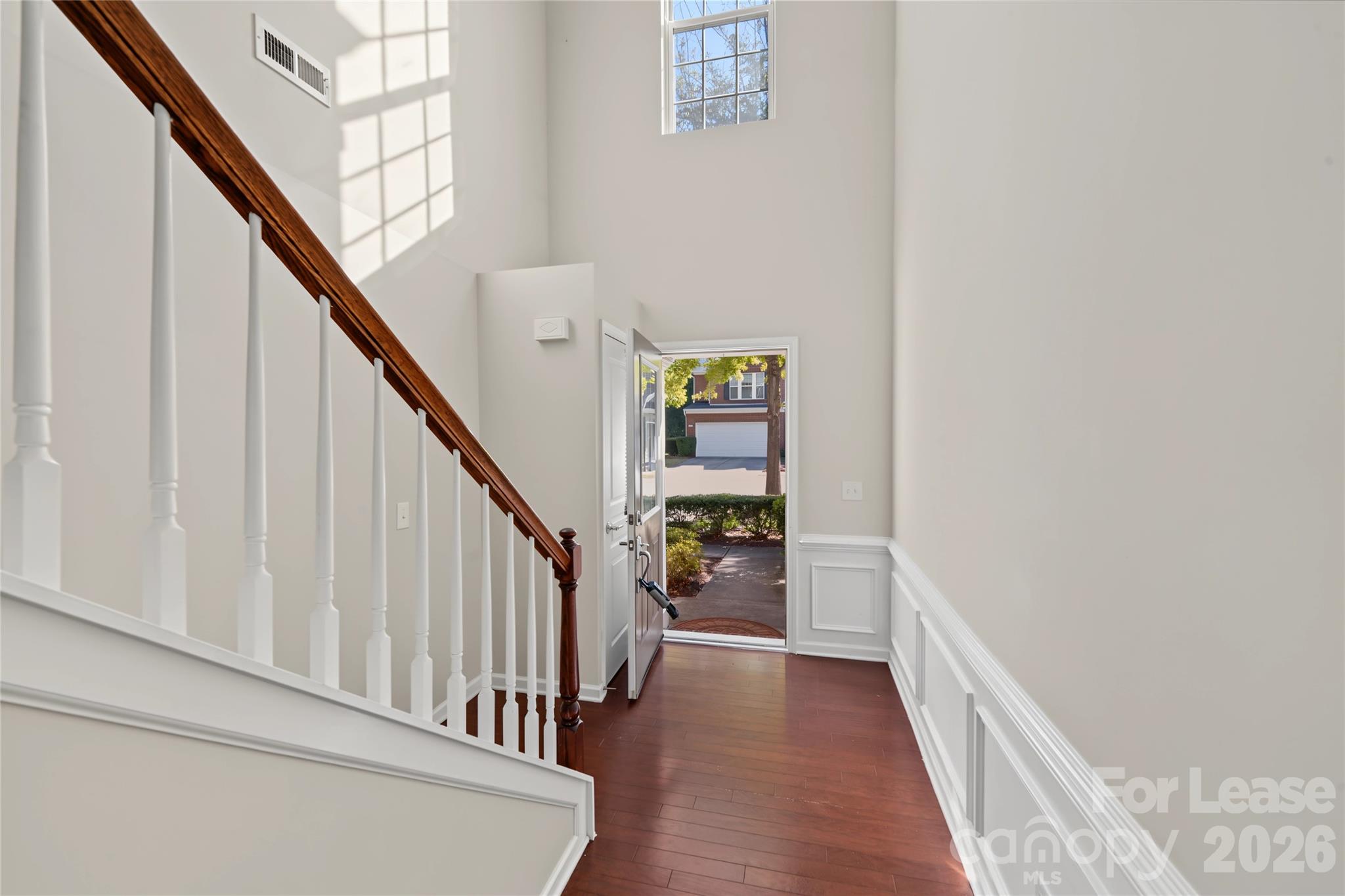 15422 Canmore Street Property Photo 14