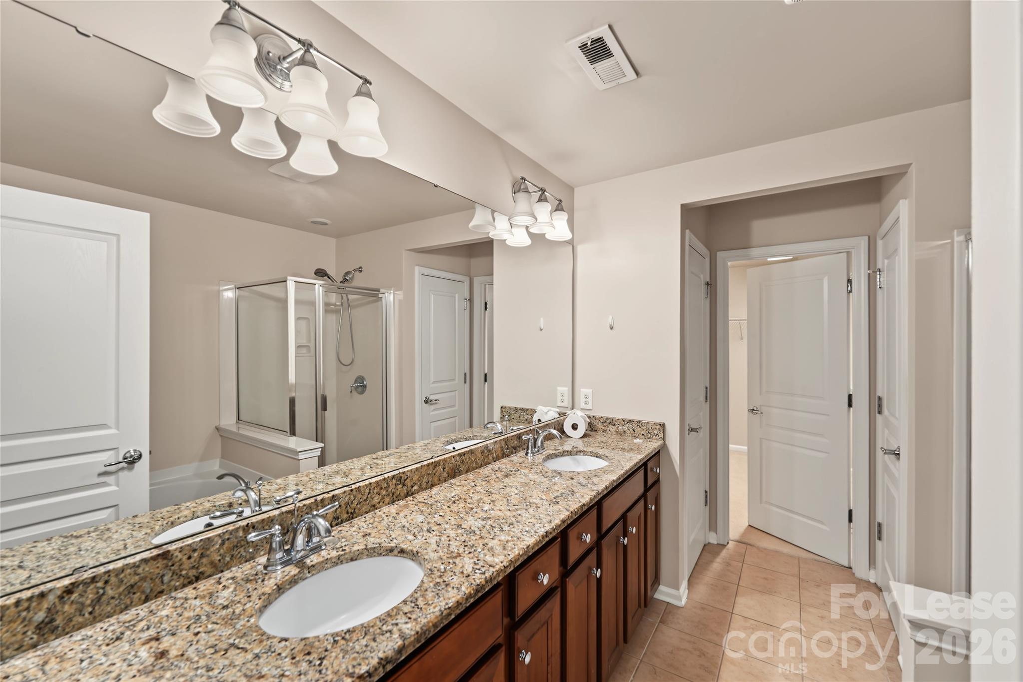 15422 Canmore Street Property Photo 20