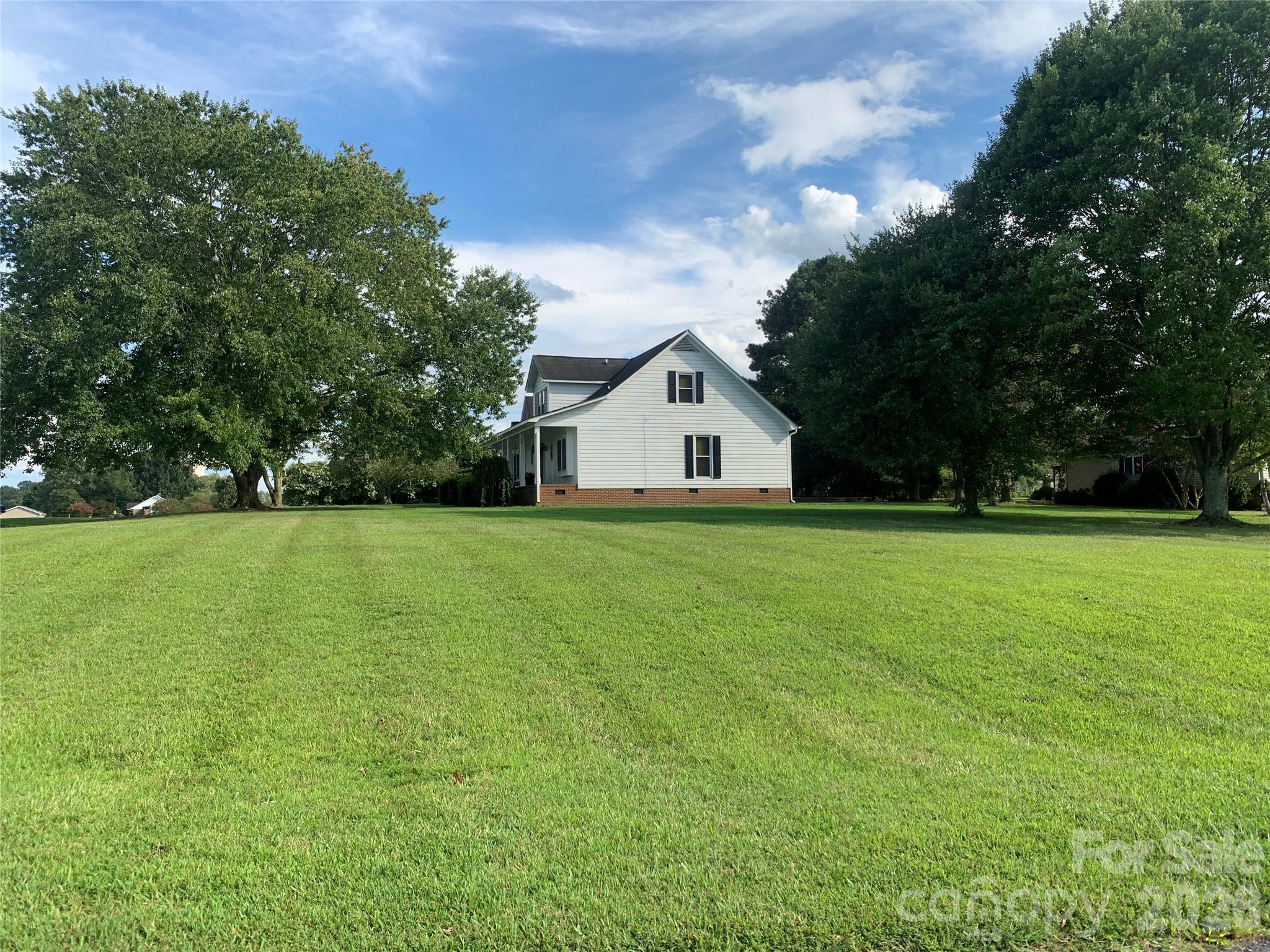 4211 Briarcliff Drive Property Photo 3