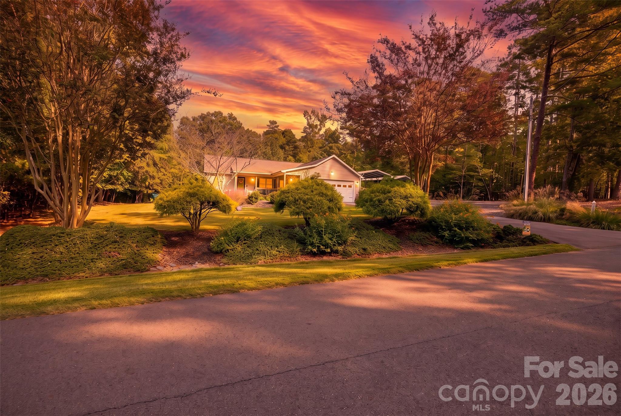571 Newport Drive Property Photo 1