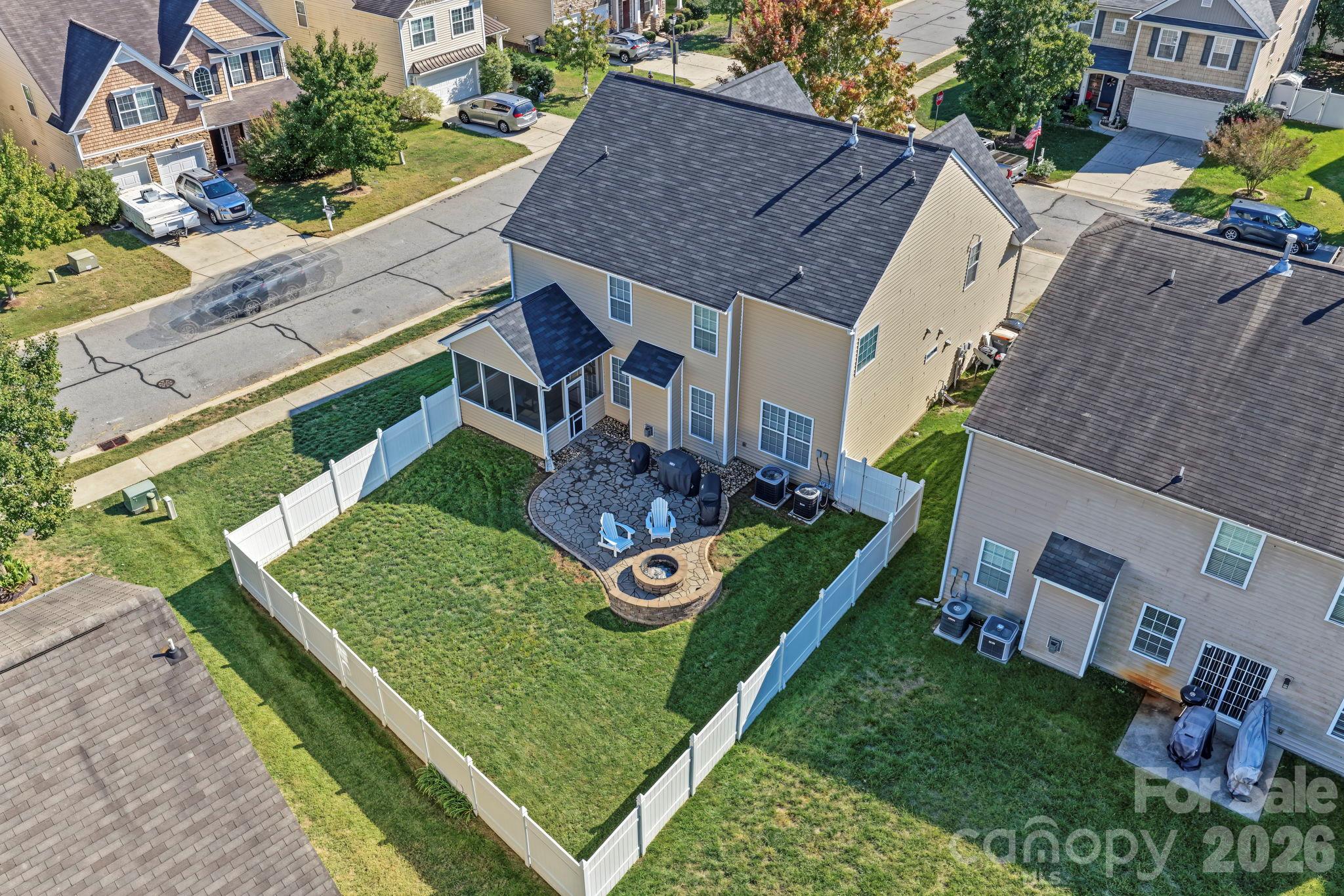 10900 Sand River Court Property Photo 3