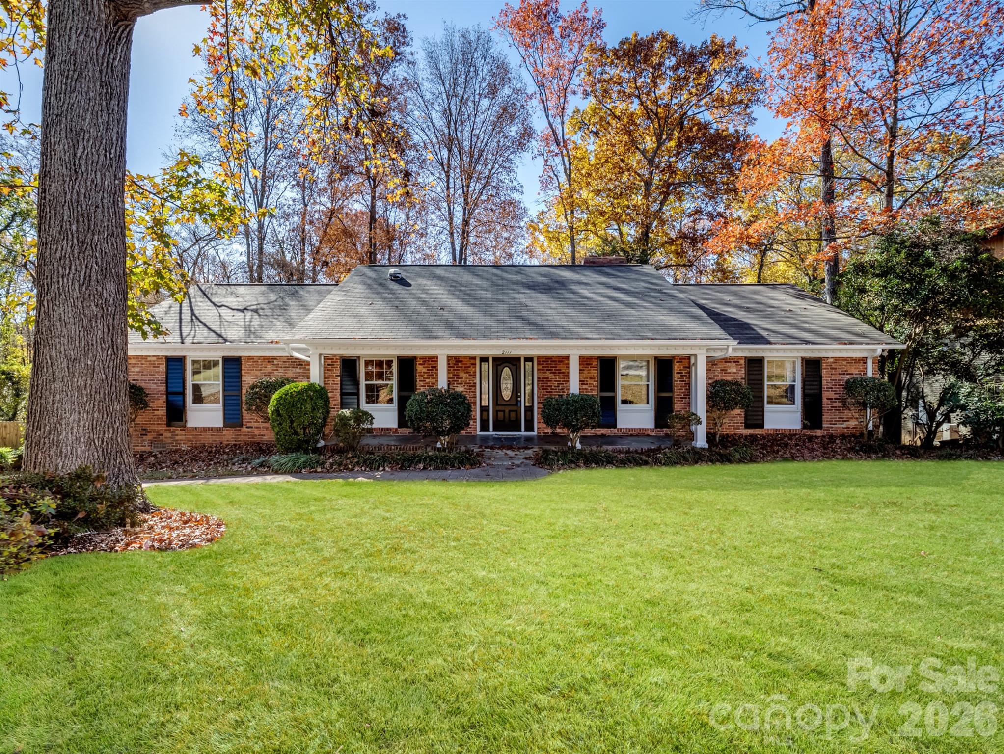 2111 Sagamore Road Property Photo 1