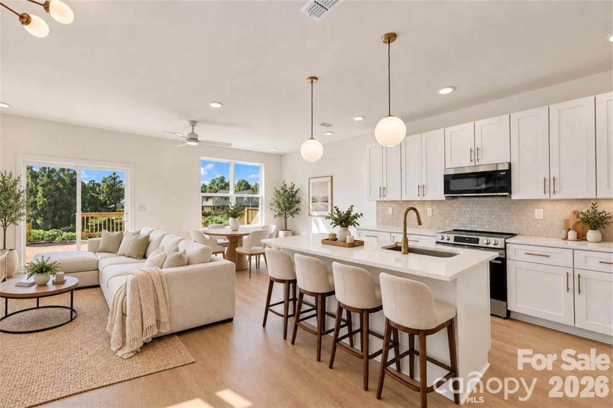 509 Oak Street Property Photo 2