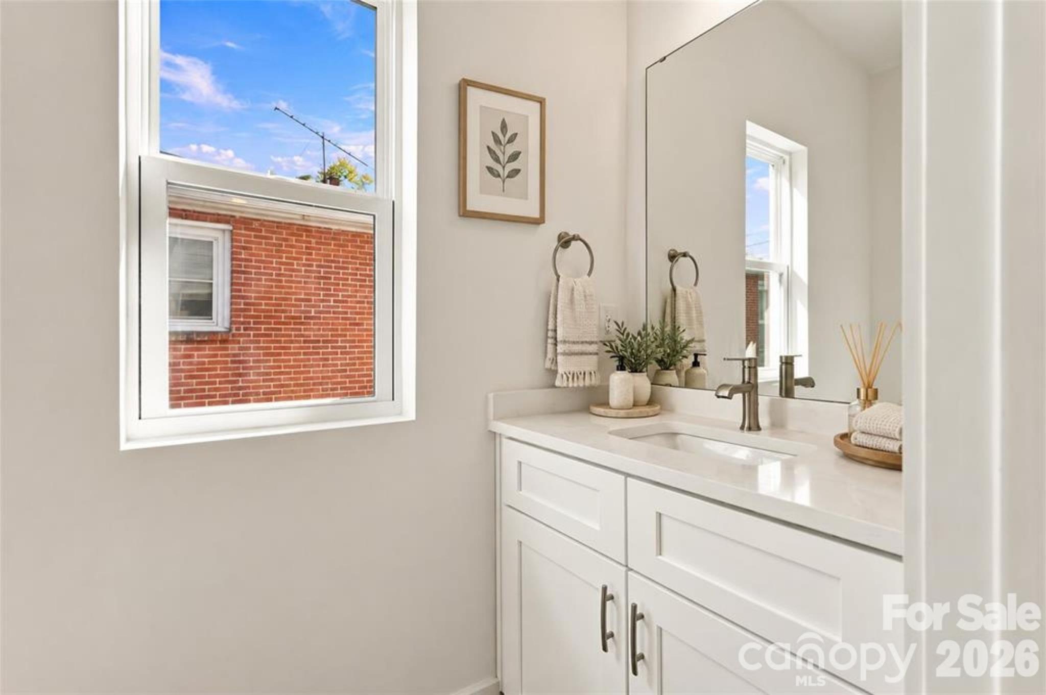 509 Oak Street Property Photo 33