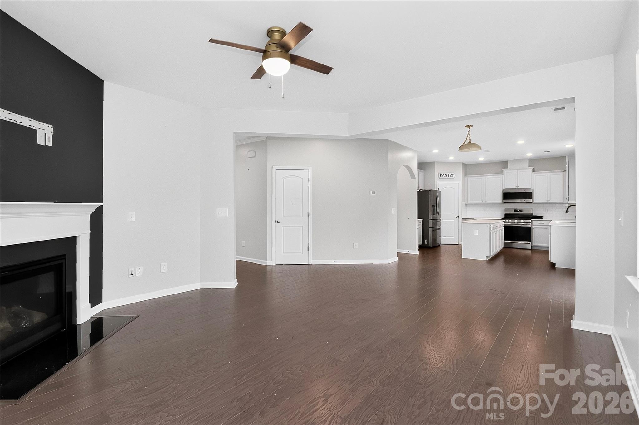 6223 Shumard Oak Way Property Photo 8