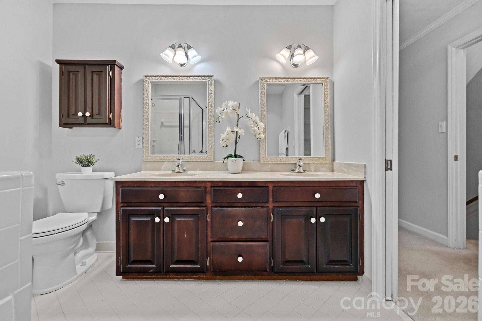 2716 Oldenway Drive Property Photo 19
