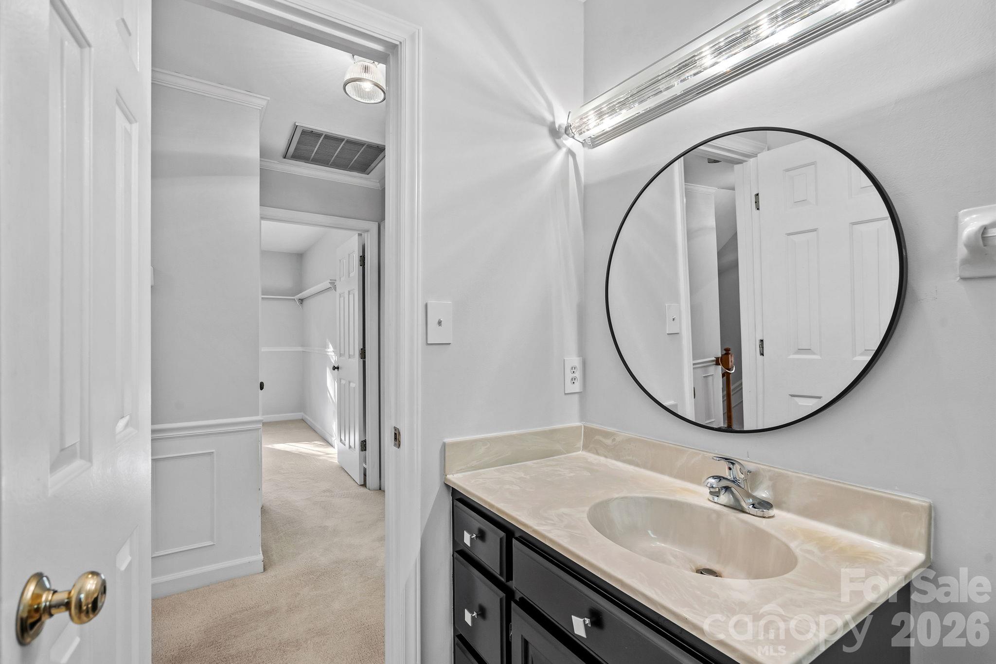 2716 Oldenway Drive Property Photo 24