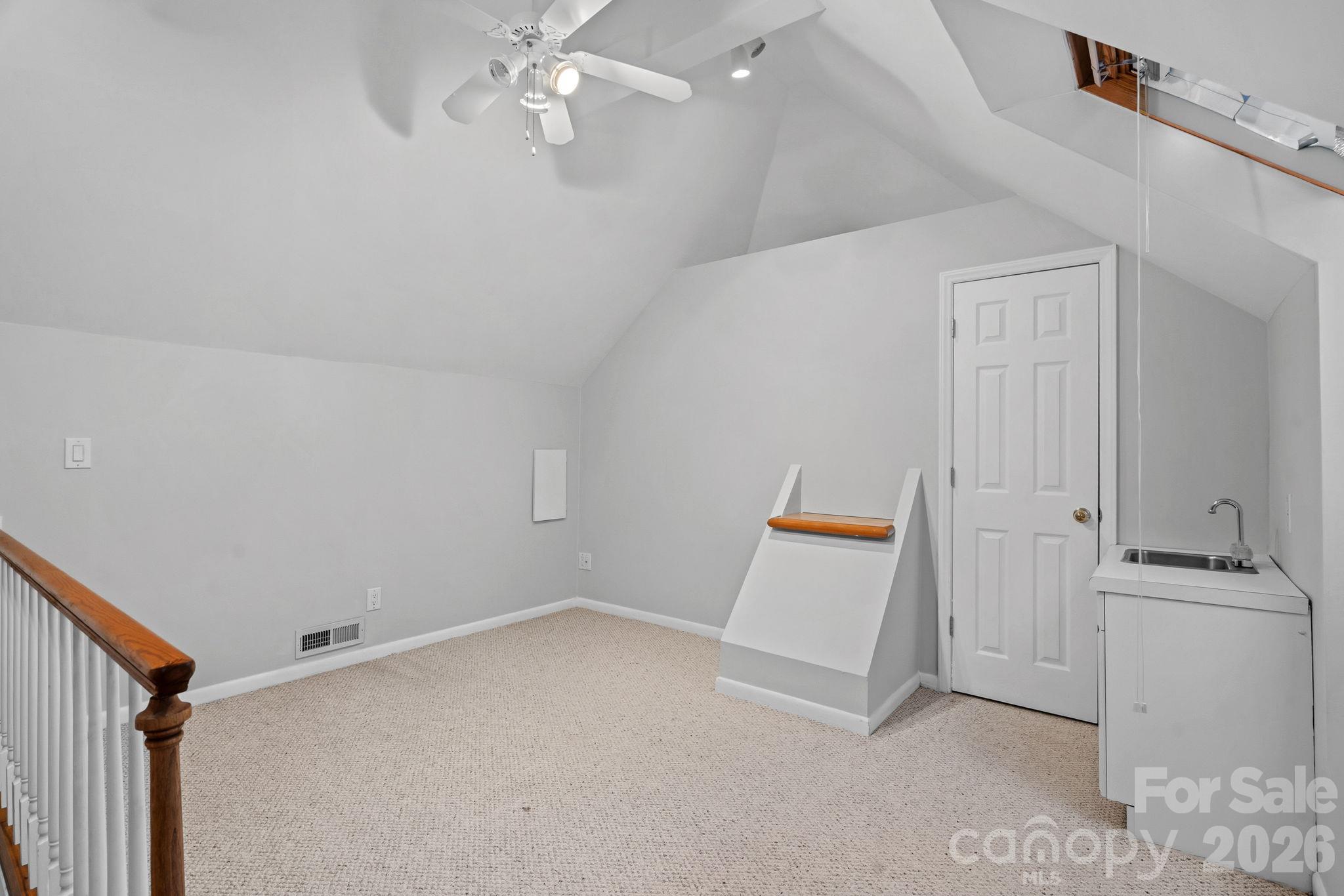 2716 Oldenway Drive Property Photo 27